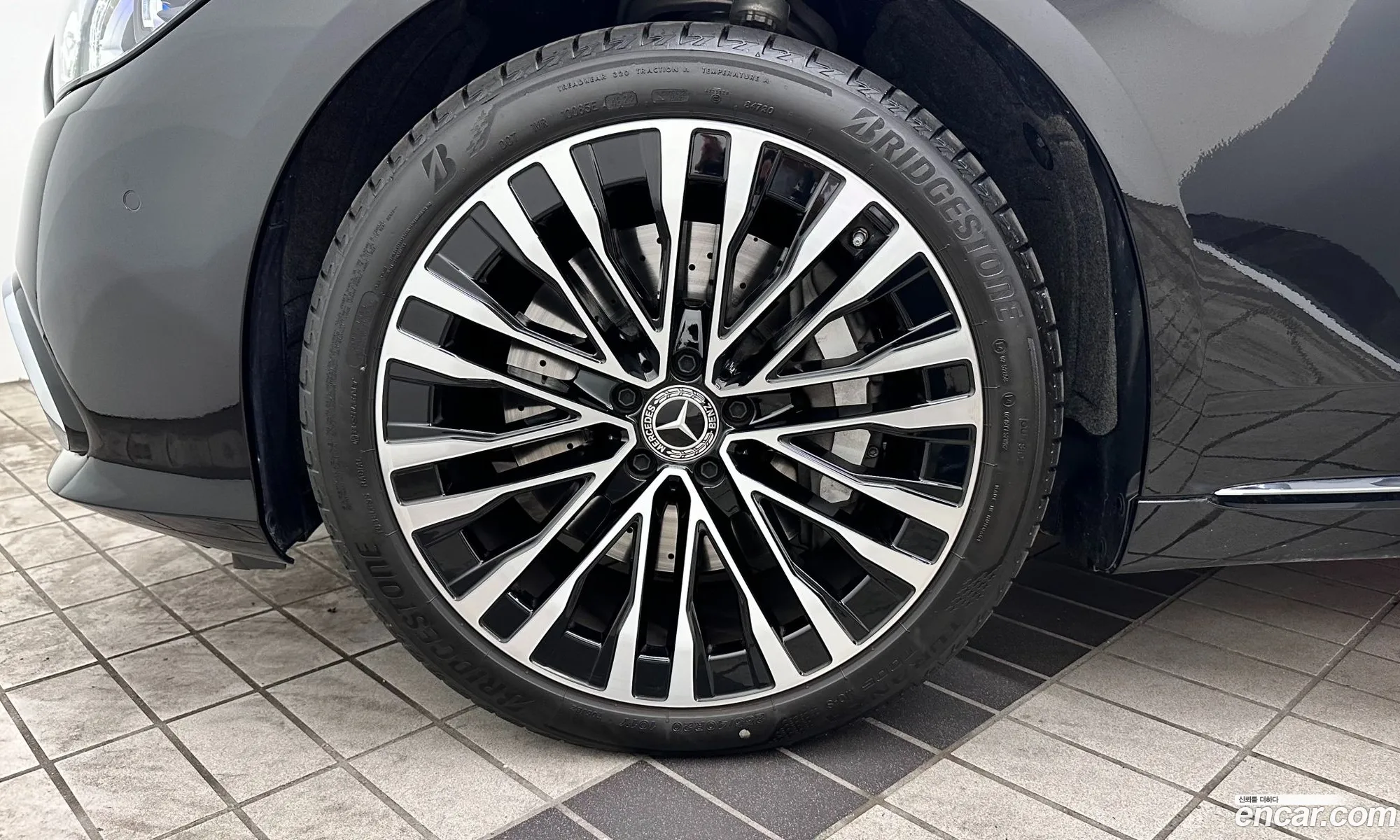 Mercedes-Benz S-Klasse S450L 4Matic 2023 - фотография 12884447
