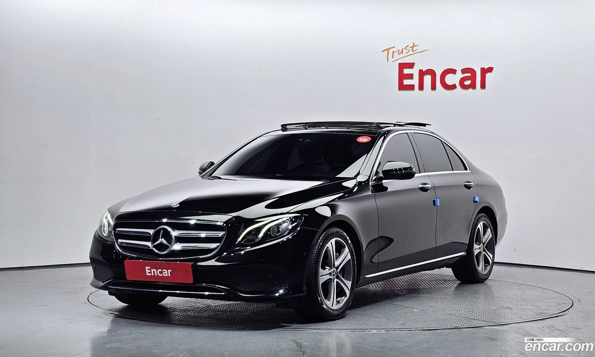 Mercedes-Benz E-Klasse V W213 S213 C238 E300 Avantgarde 2019 - фотография 14278624