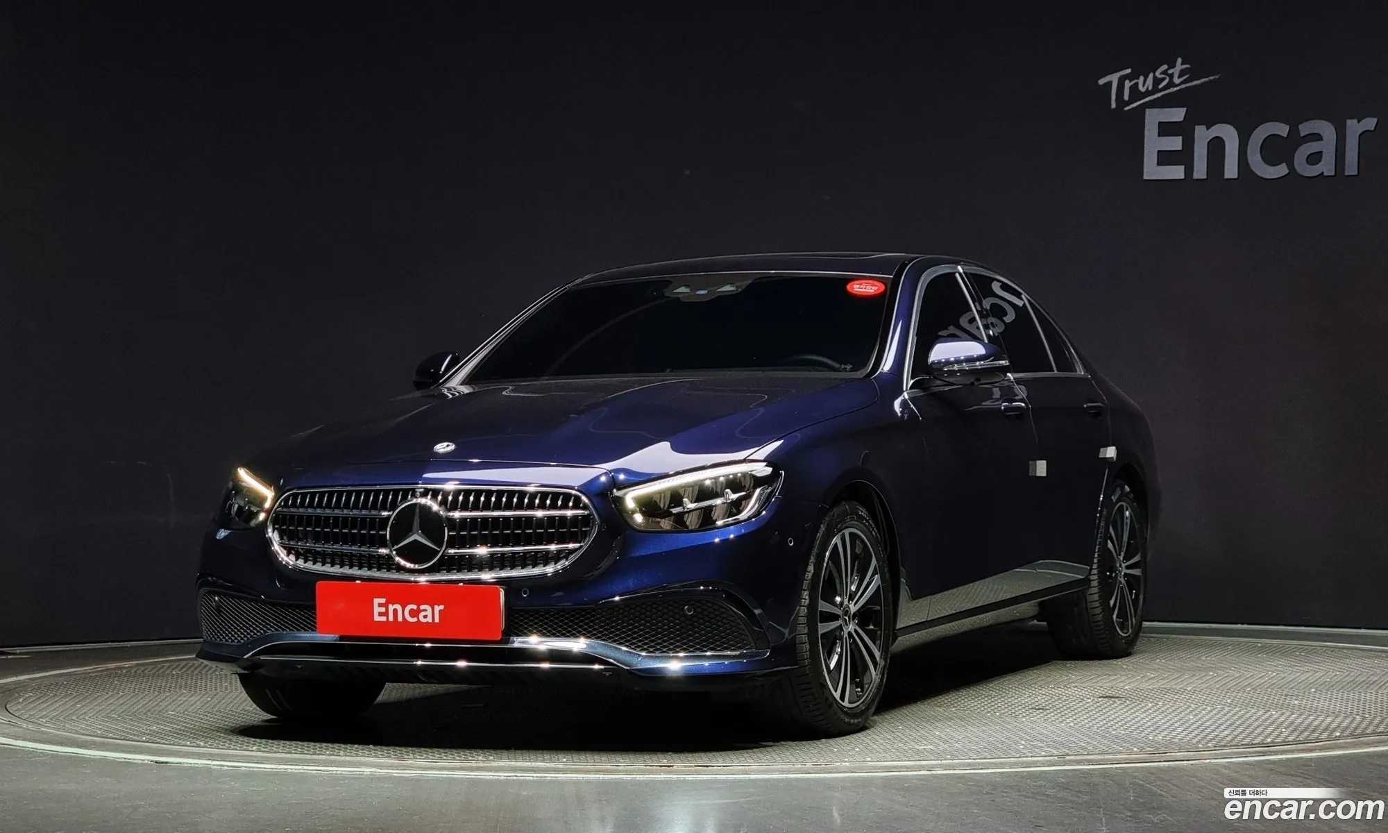 Mercedes E-Class W213 E250 Avantgarde - фотография 12518582