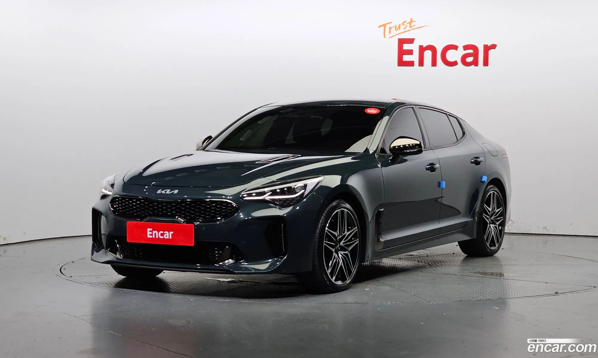 Kia Stinger 25 Awd Masters 2023 - фотография 11258907