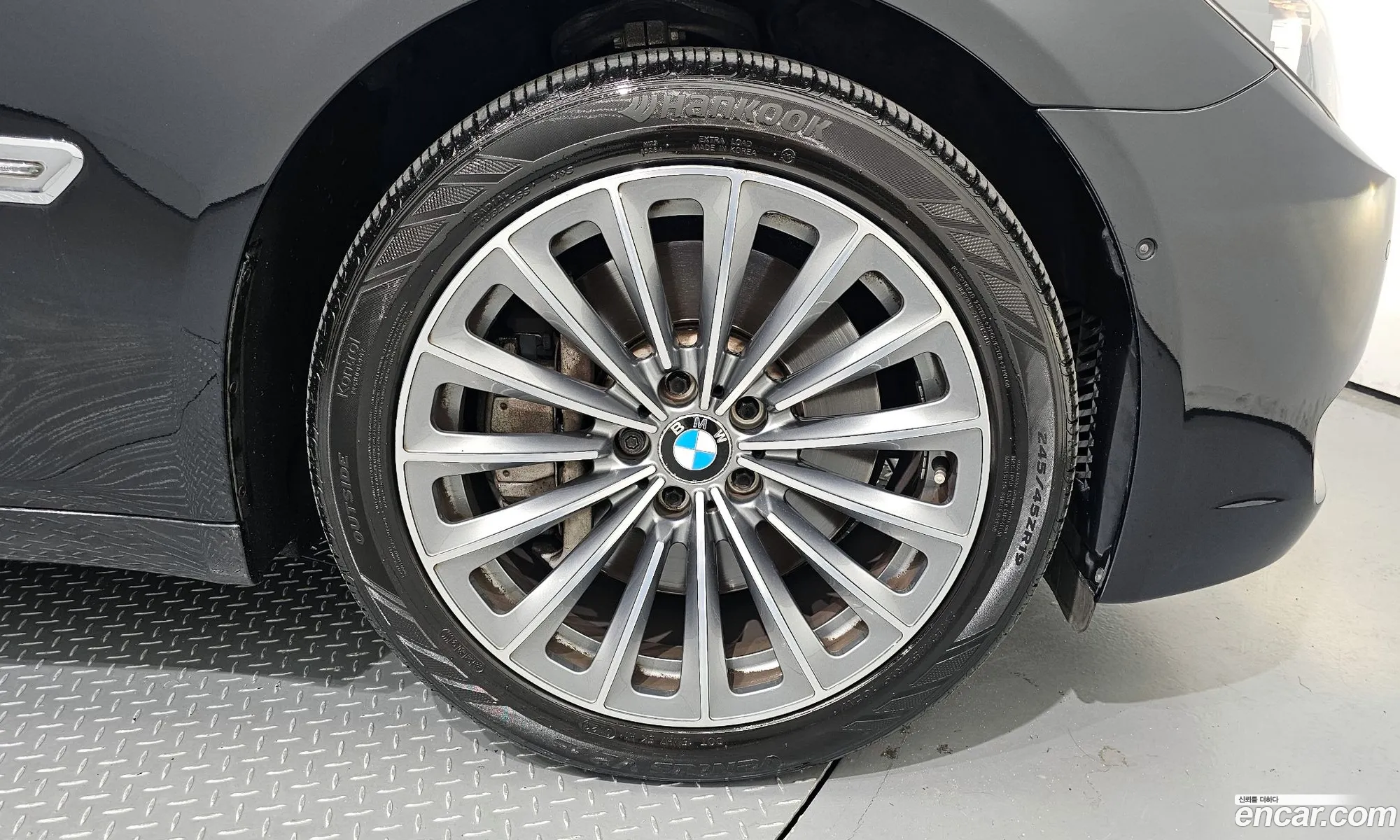 BMW 7Er V F01F02F04 750LixDrive 2012 - фотография 12543955