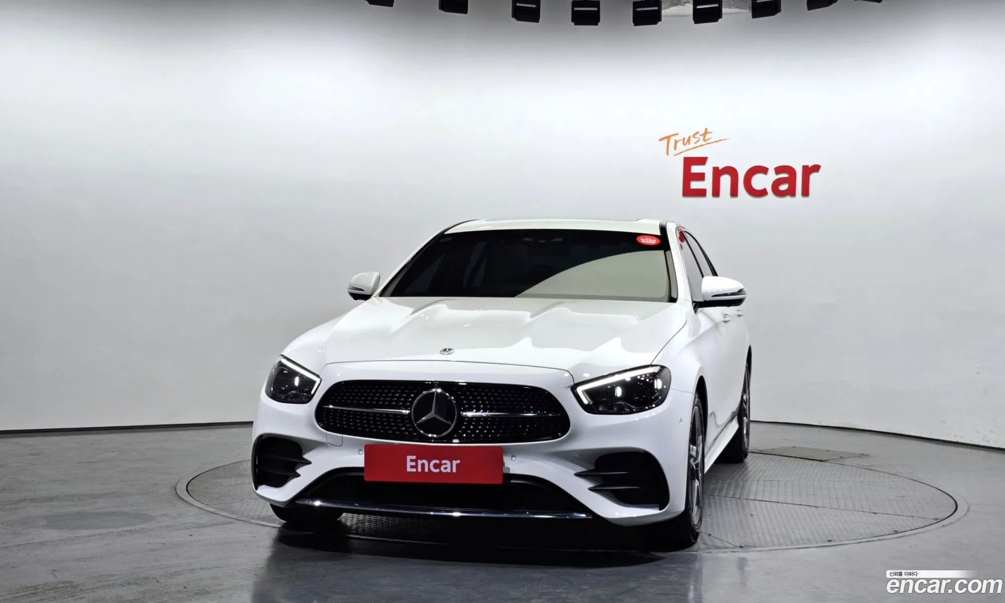 Mercedes-Benz E-Klasse E250 Amg Line 2023 - фотография 12518594