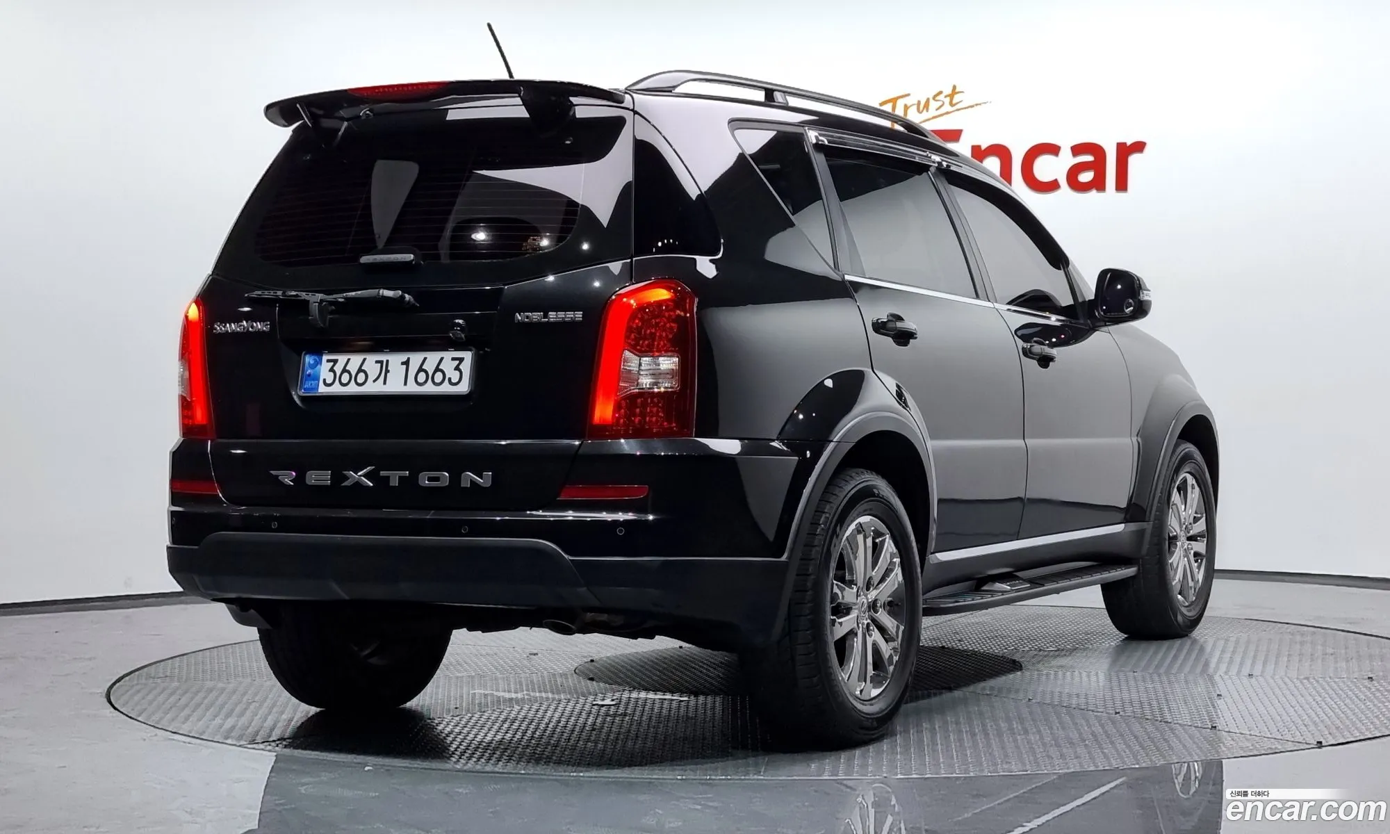 Ssangyong Rexton Iii 20 4Wd Noblesse 2014 - фотография 19793154