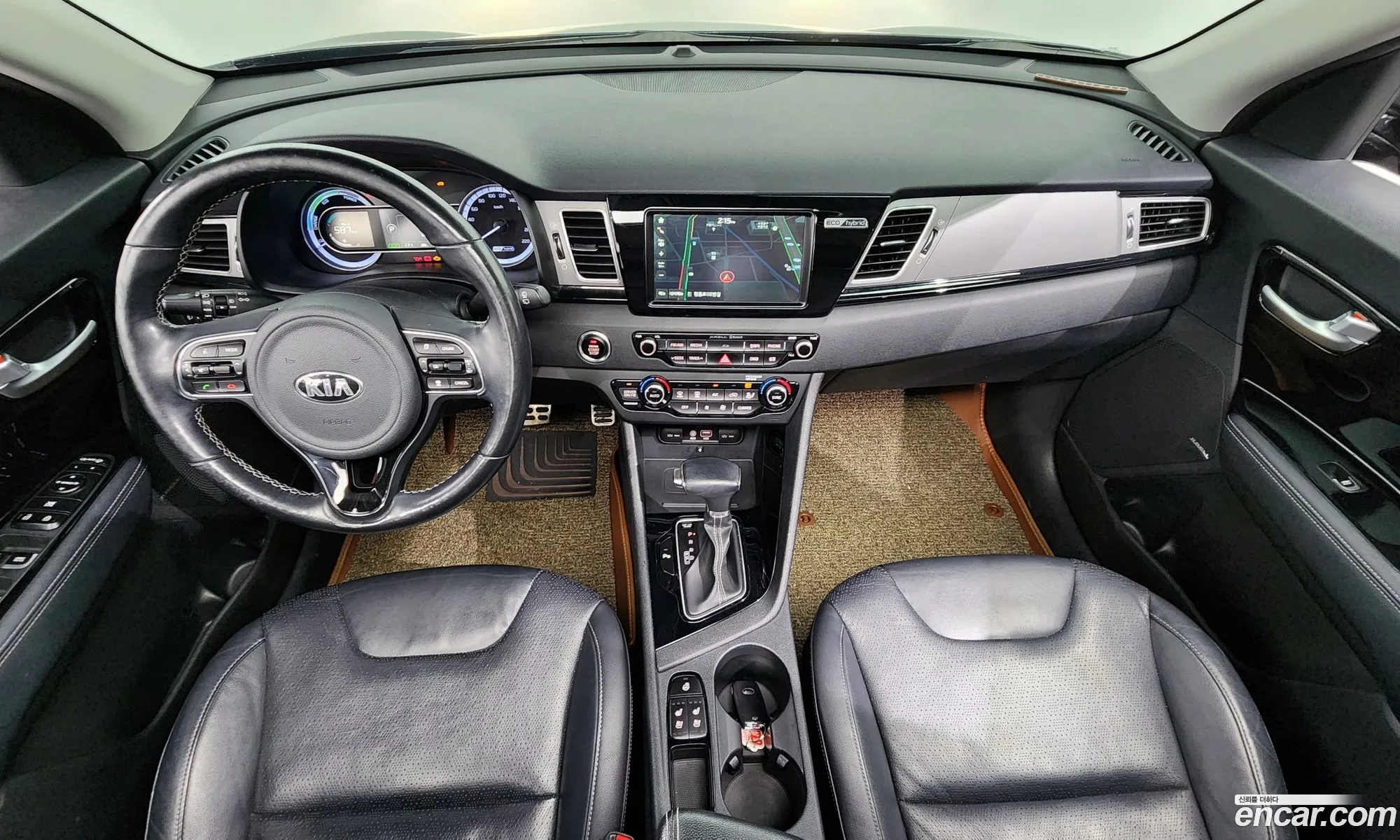 Kia Niro I Nobless 2017 - фотография 18815782