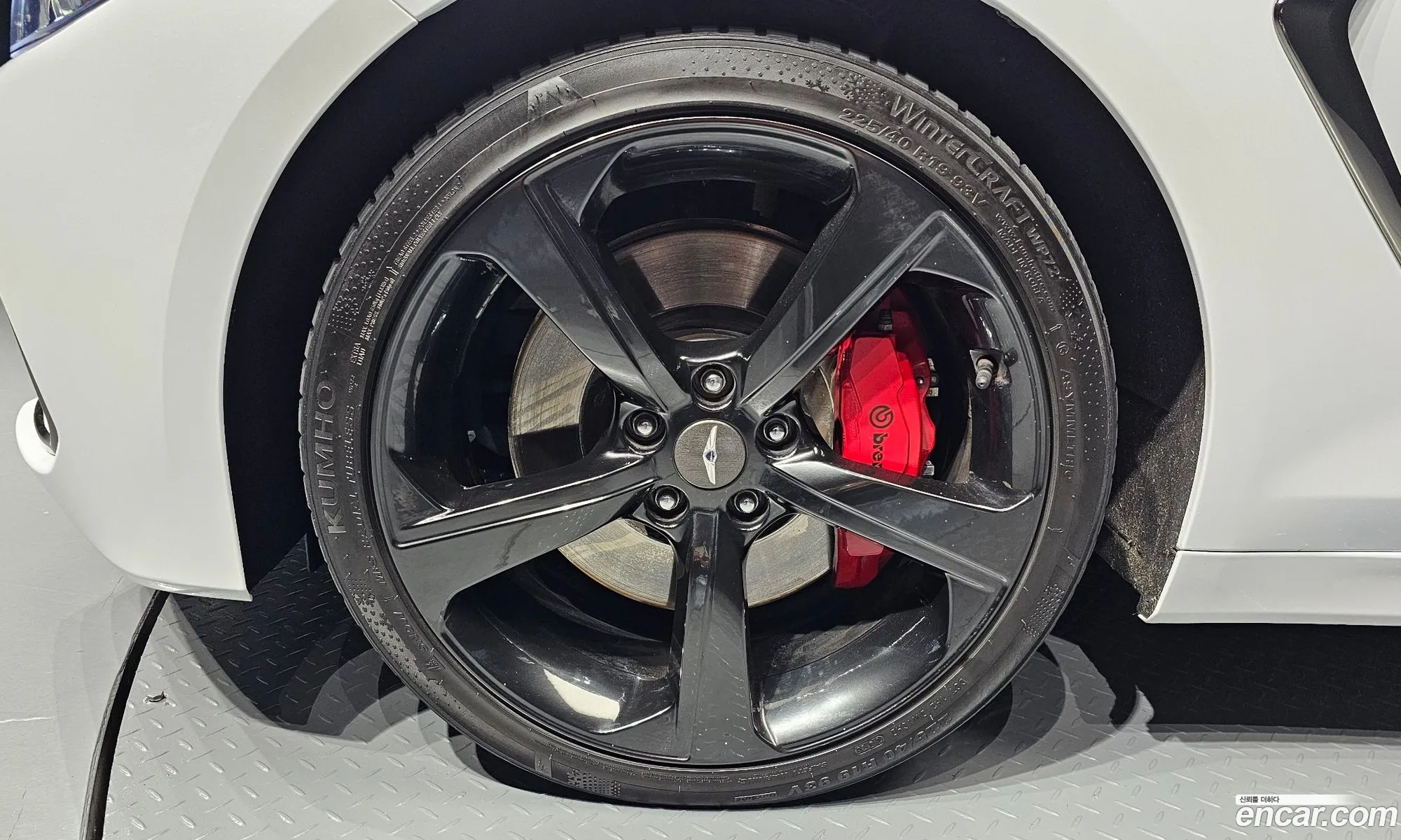Genesis G70 I 33T Sports Awd 2019 - фотография 351523