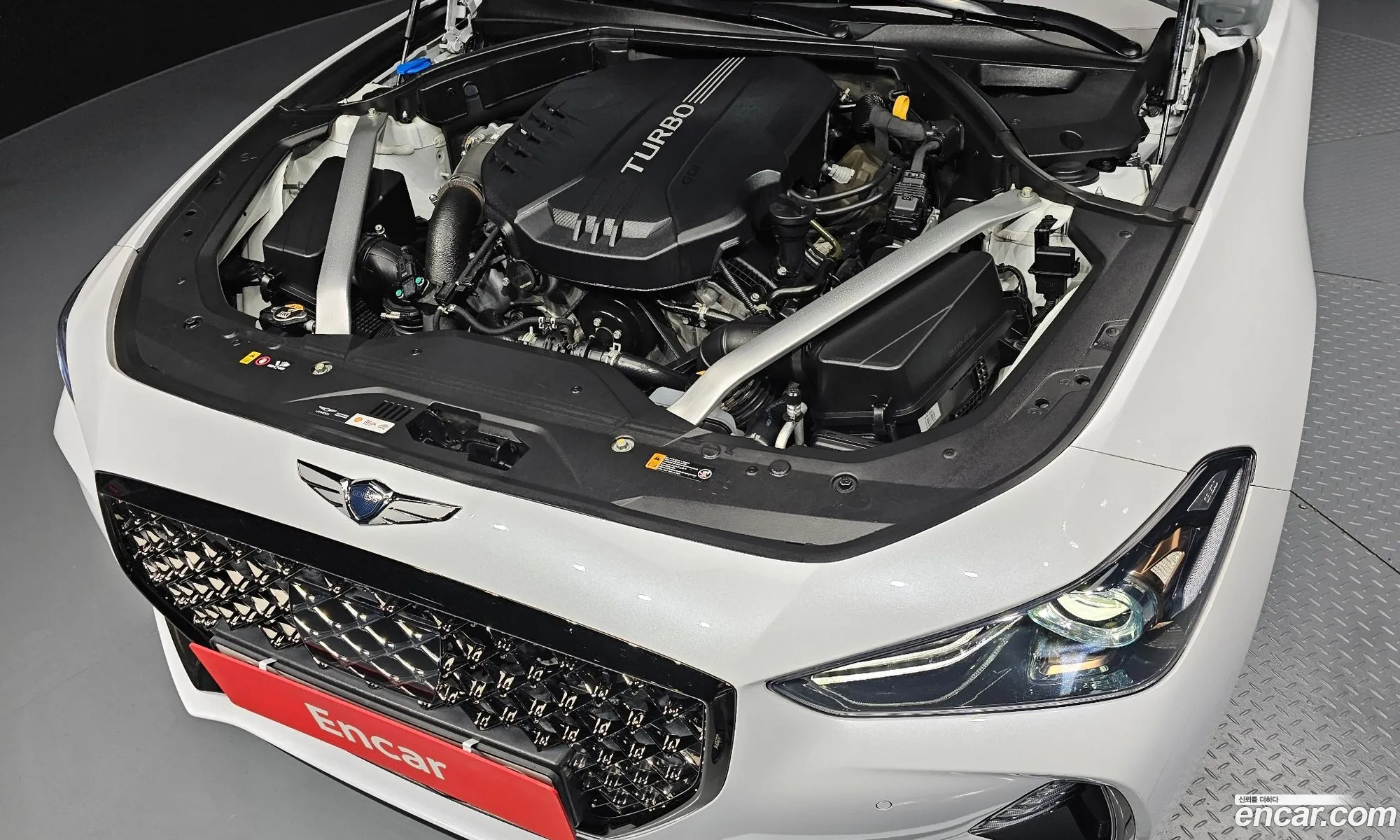 Genesis G70 I 33T Sports Awd 2019 - фотография 351524
