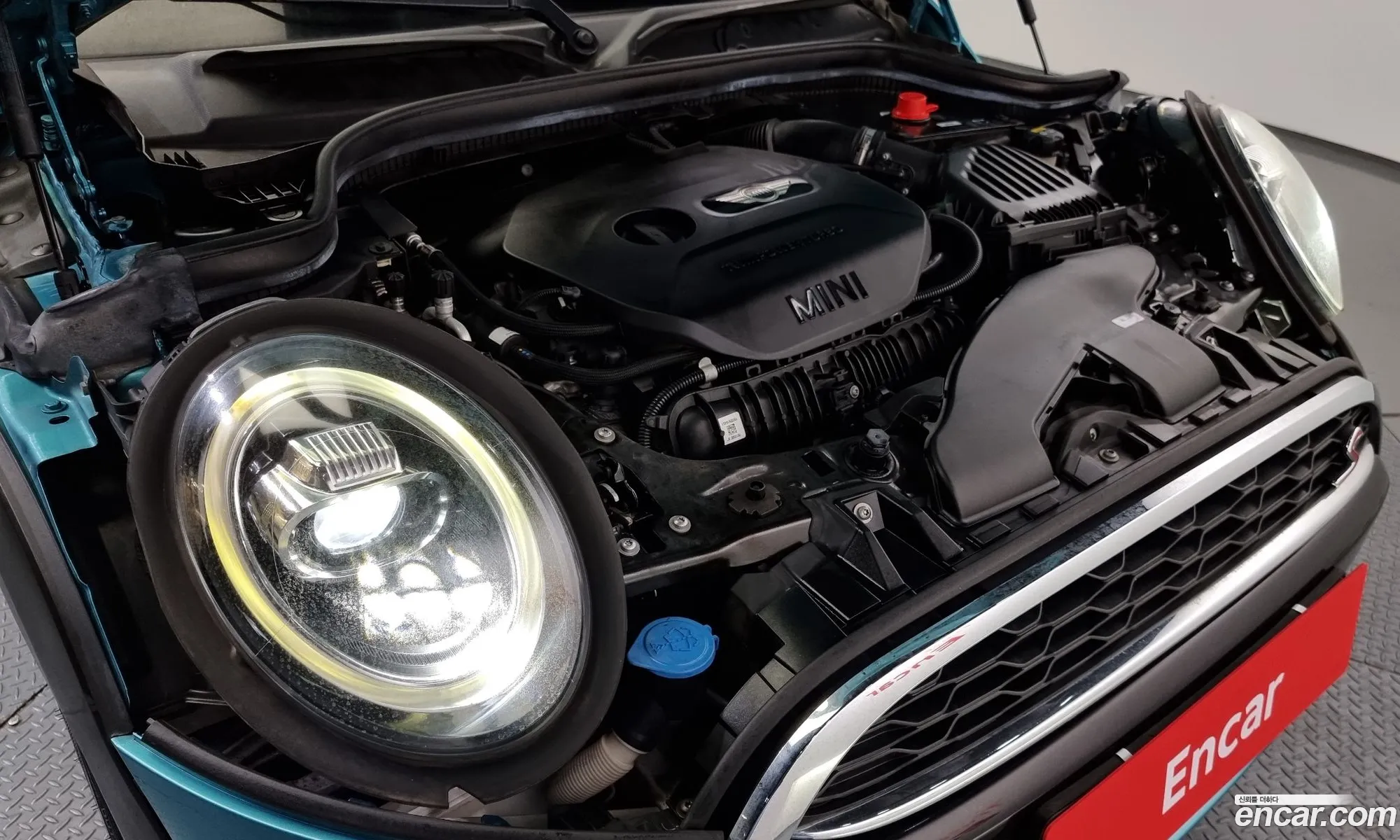 Mini Cooper Basic Type 2019 - фотография 4177857