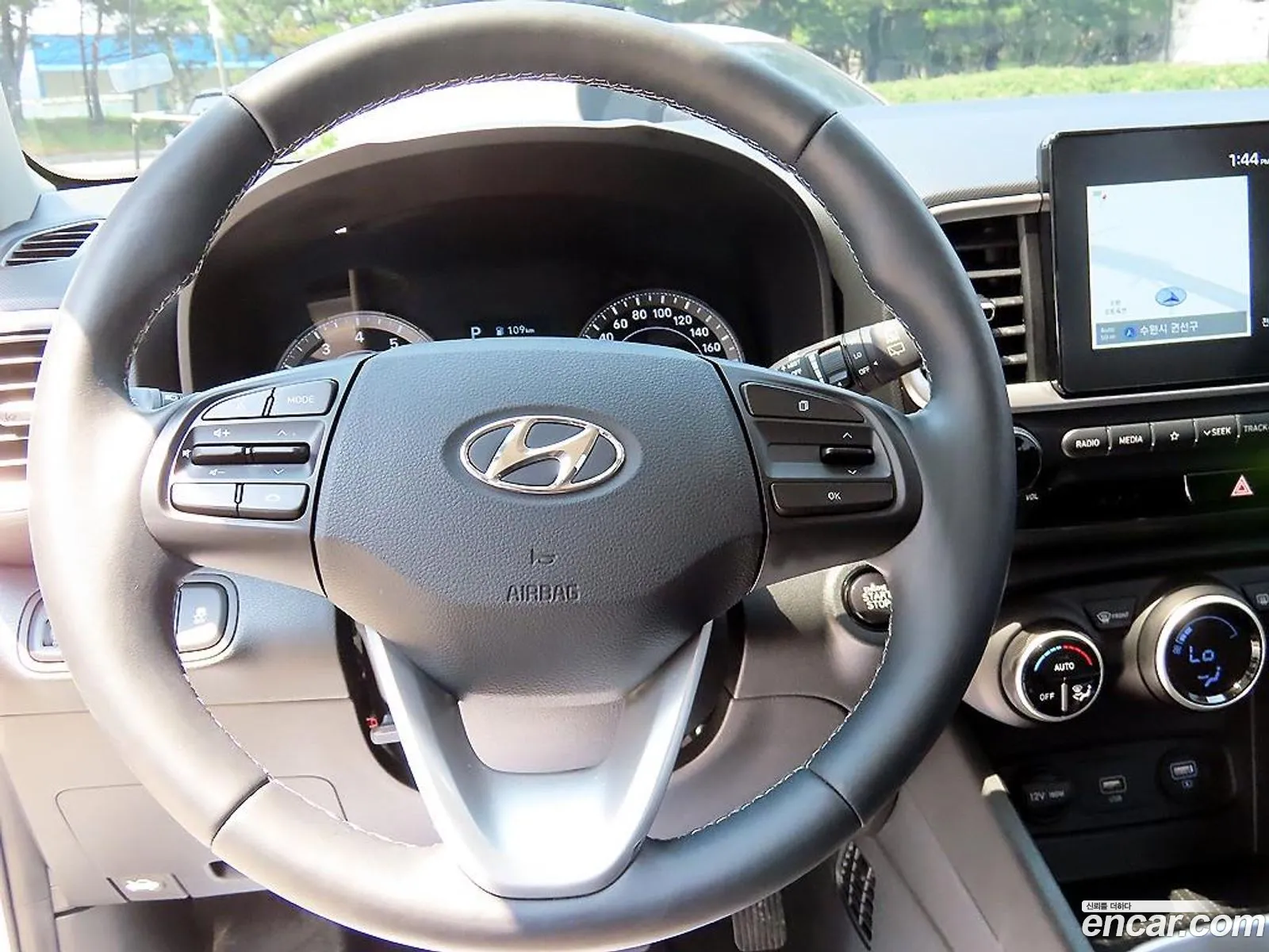 Hyundai Venue I 16 Modern 2020 - фотография 19150799