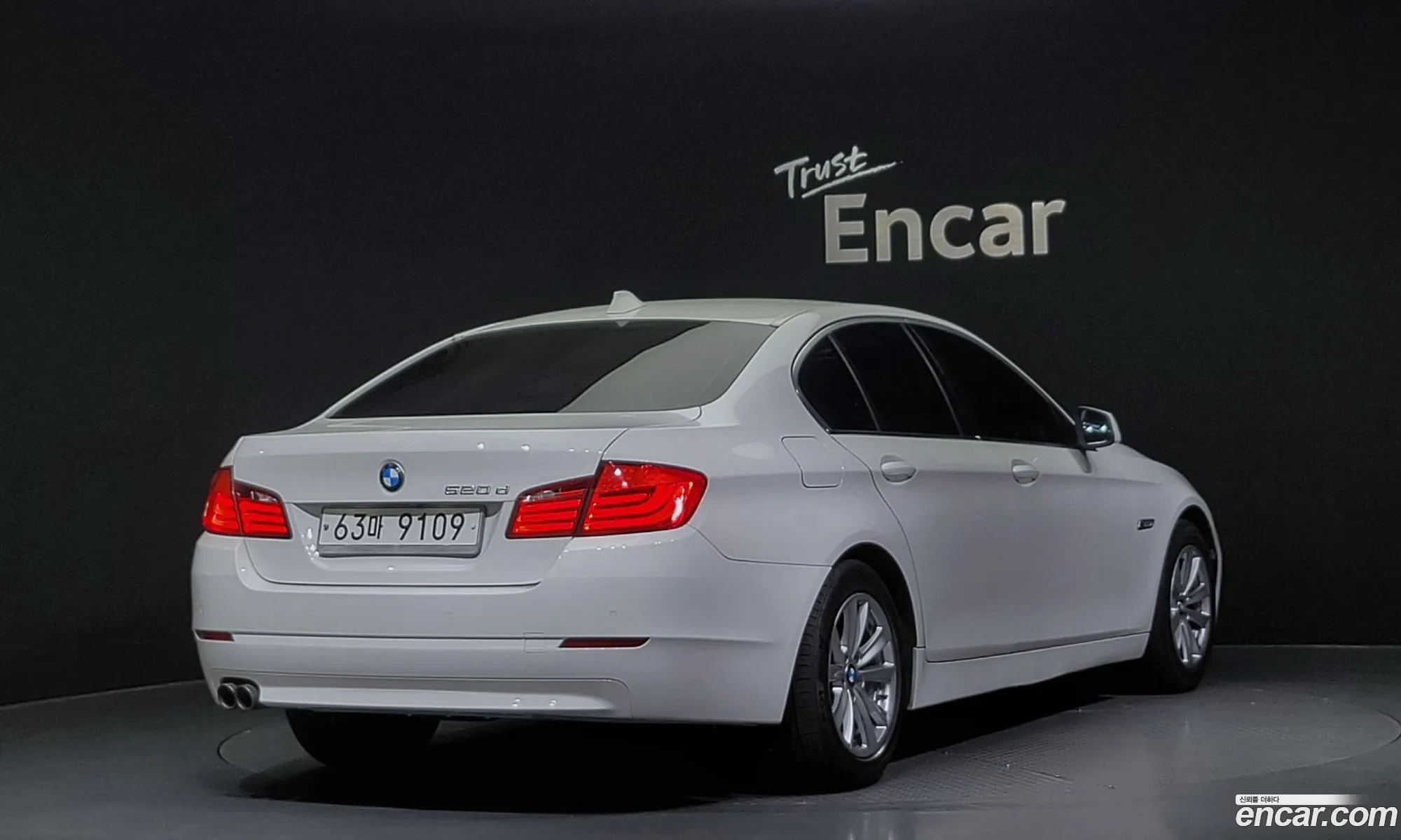 BMW 5Er Vi F10F11F07 520D 2012 - фотография 17093710