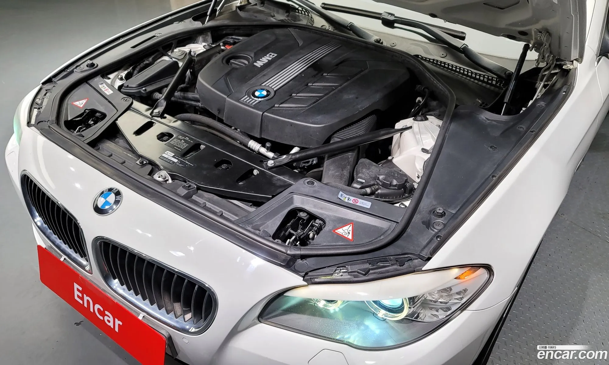 BMW 5Er Vi F10F11F07 520D 2012 - фотография 17093714