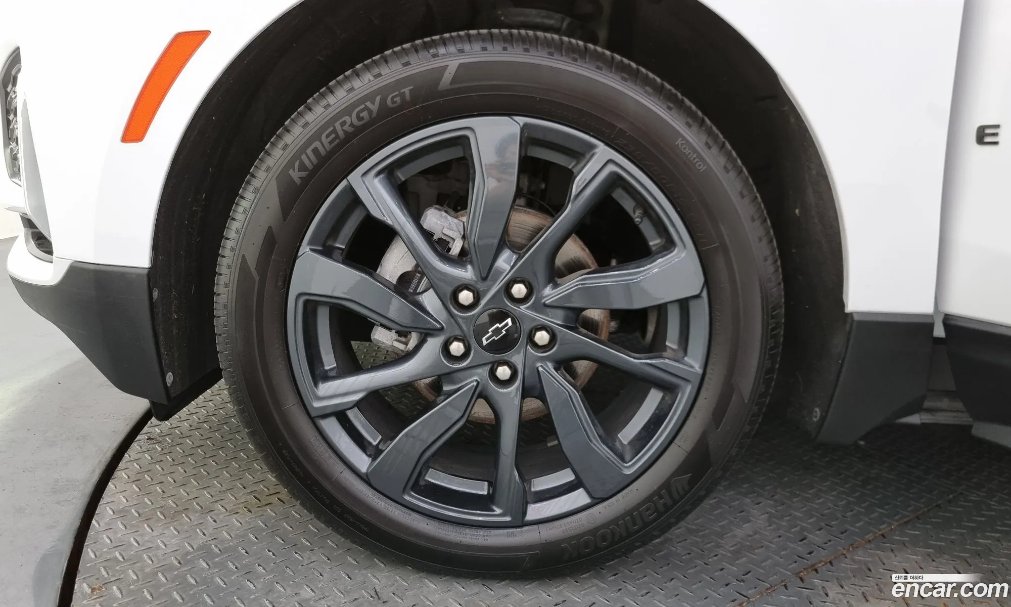 Chevrolet Equinox 2Wd Rs 2022 - фотография 7910198