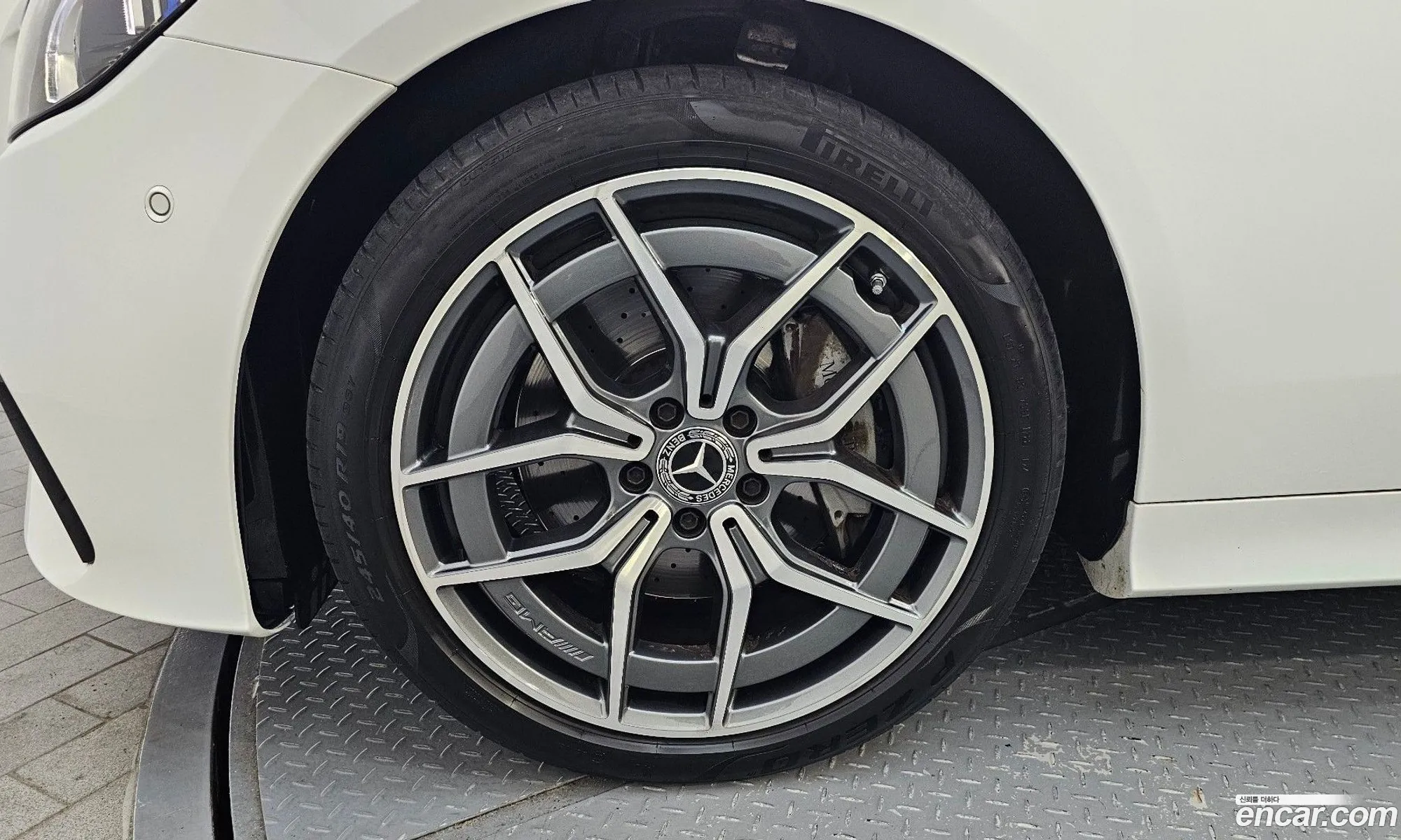 Mercedes-Benz E-Klasse V W213 S213 C238 E300D 4Matic Coupe 2022 - фотография 12745770