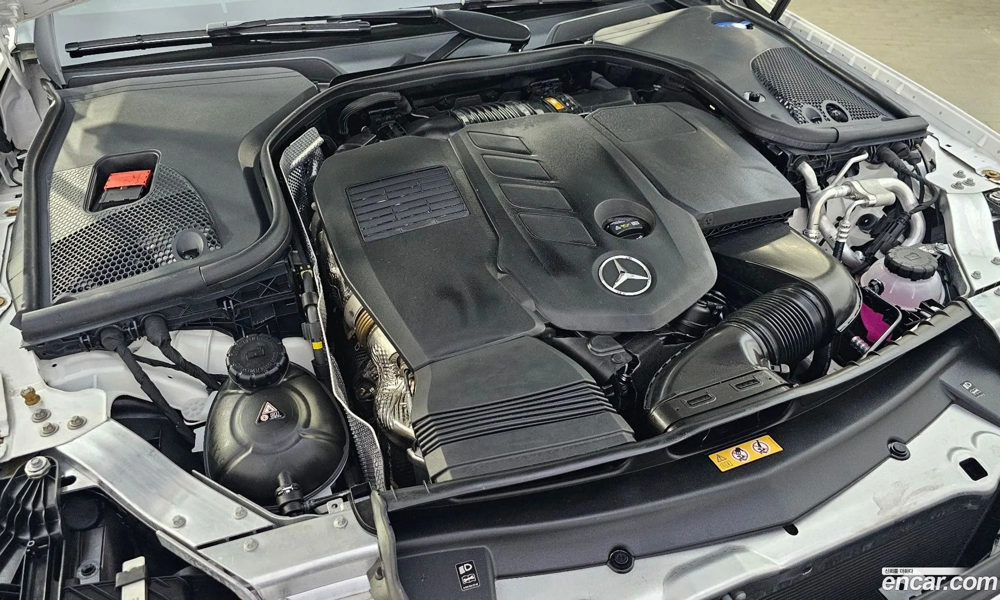 Mercedes-Benz E-Klasse V W213 S213 C238 E300D 4Matic Coupe 2022 - фотография 12745771