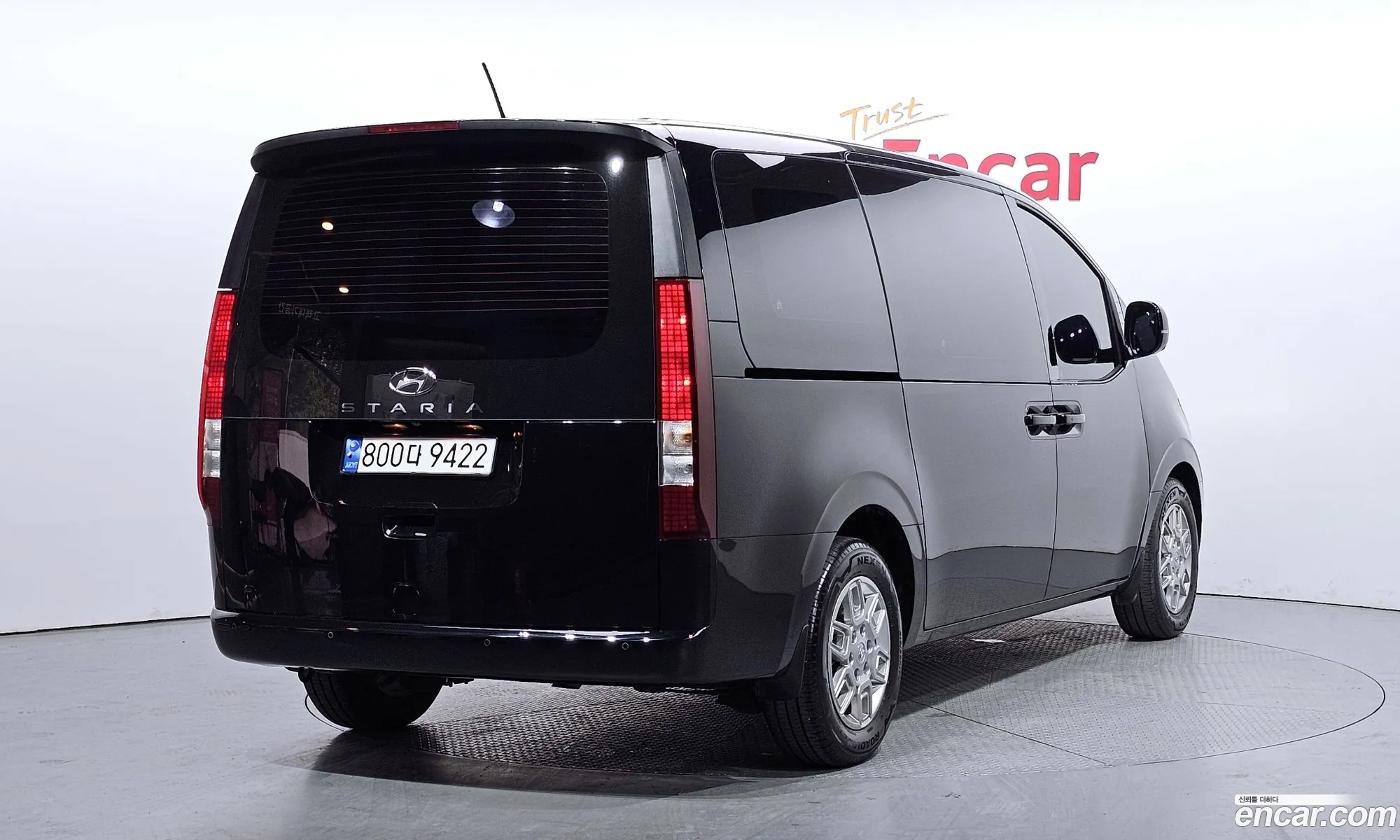 Hyundai Staria L35 Cargo 3-Seater 2023 - фотография 12836102