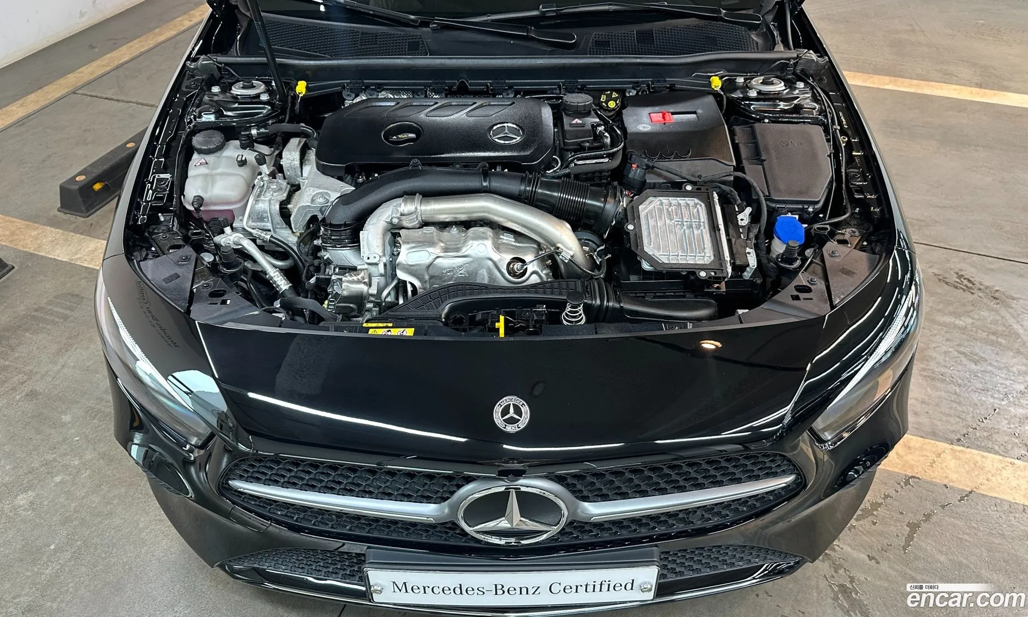 Mercedes-Benz A-Klasse A220 Sedan 2024 - фотография 18937017
