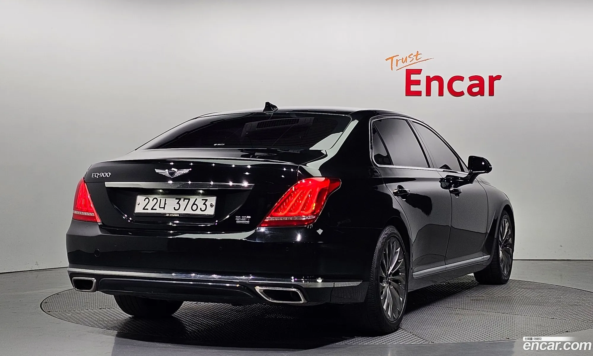 Genesis G90 I 33 T-Gdi Awd 2016 - фотография 194419
