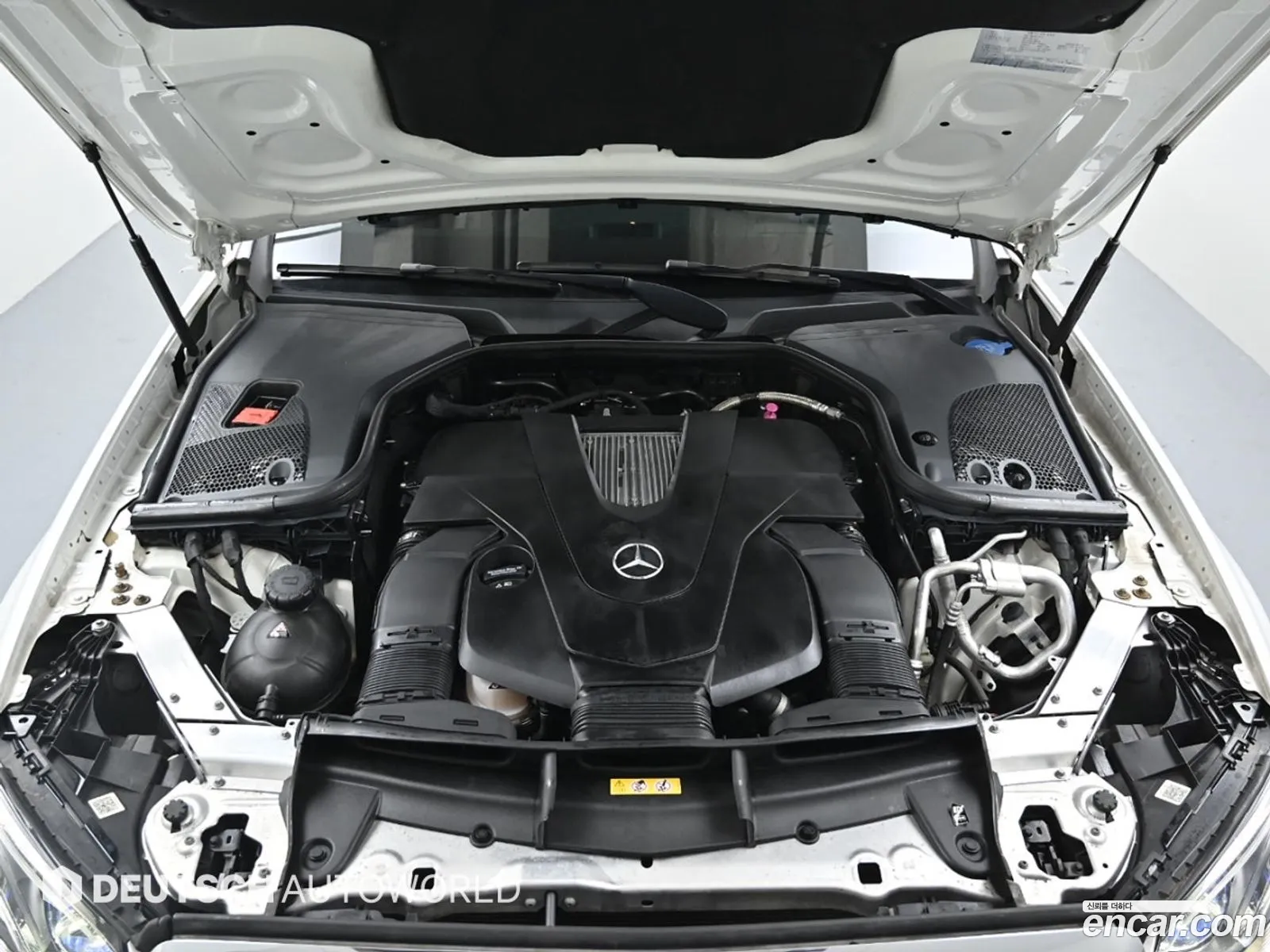 Mercedes-Benz E-Klasse V W213 S213 C238 E450 4Matic Exclusive 2019 - фотография 12412327