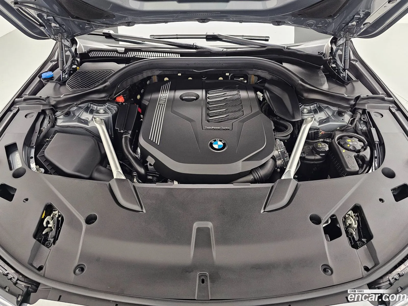 BMW 6Er 630I ​​xDrive M Sport 2023 - фотография 1022888