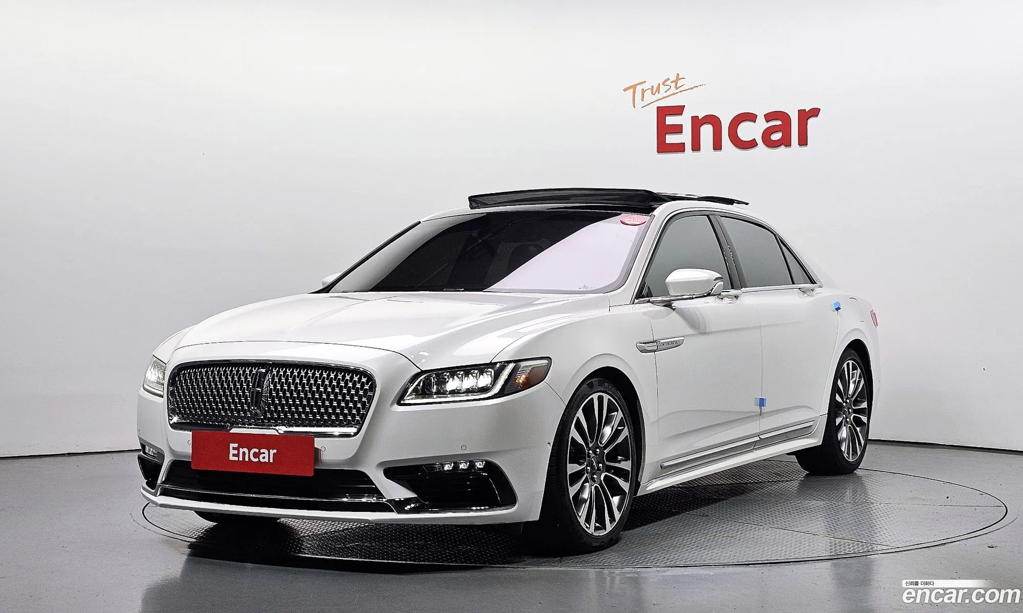 Lincoln Continental X 30 Awd 2019 - фотография 3738216