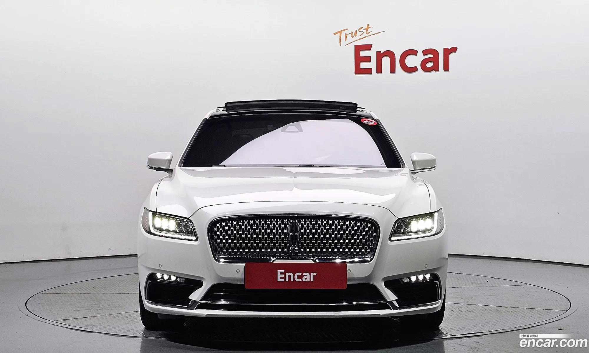 Lincoln Continental X 30 Awd 2019 - фотография 3738218