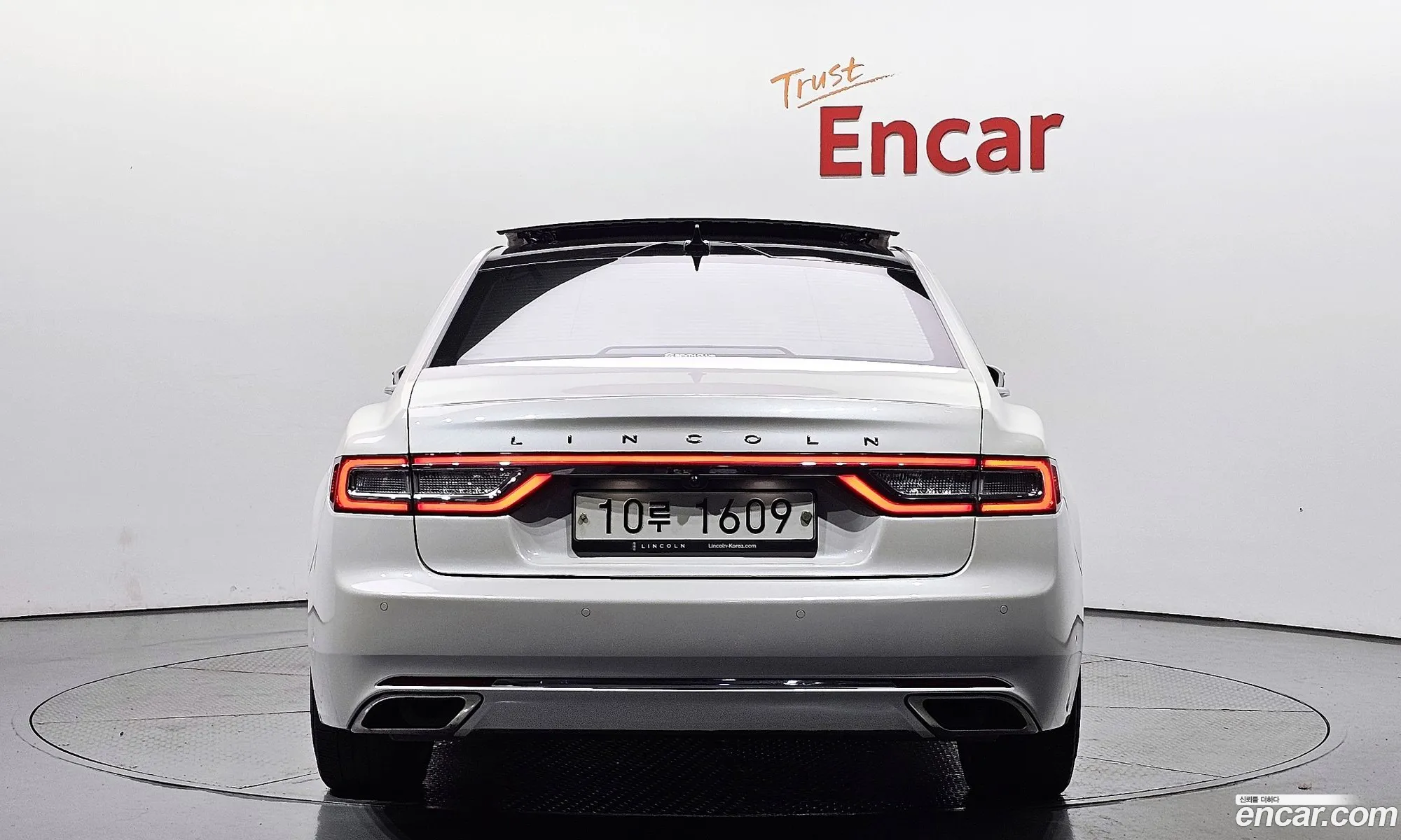 Lincoln Continental X 30 Awd 2019 - фотография 3738219