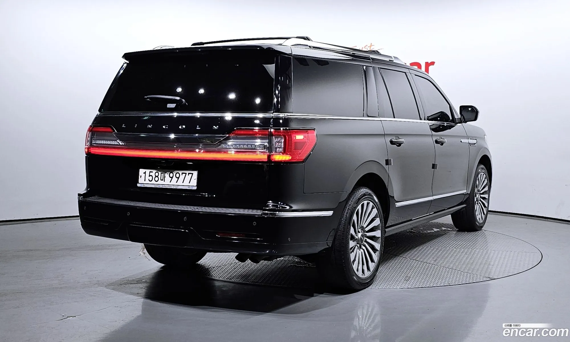Lincoln Navigator Iv 35L 2020 - фотография 3738192
