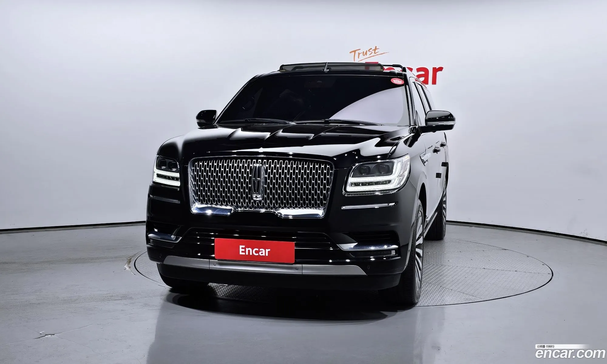 Lincoln Navigator Iv 35L 2020 - фотография 3738193