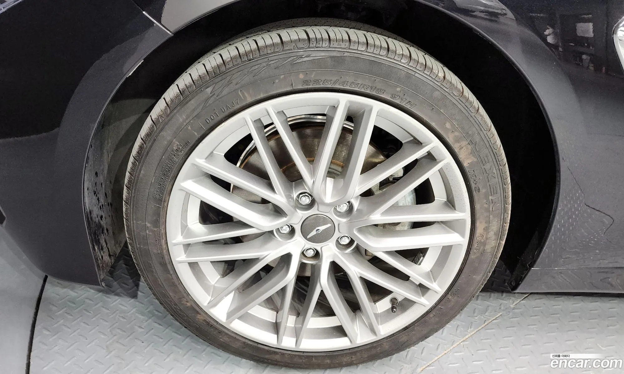 Genesis G70 I 20T Awd 2019 - фотография 351487