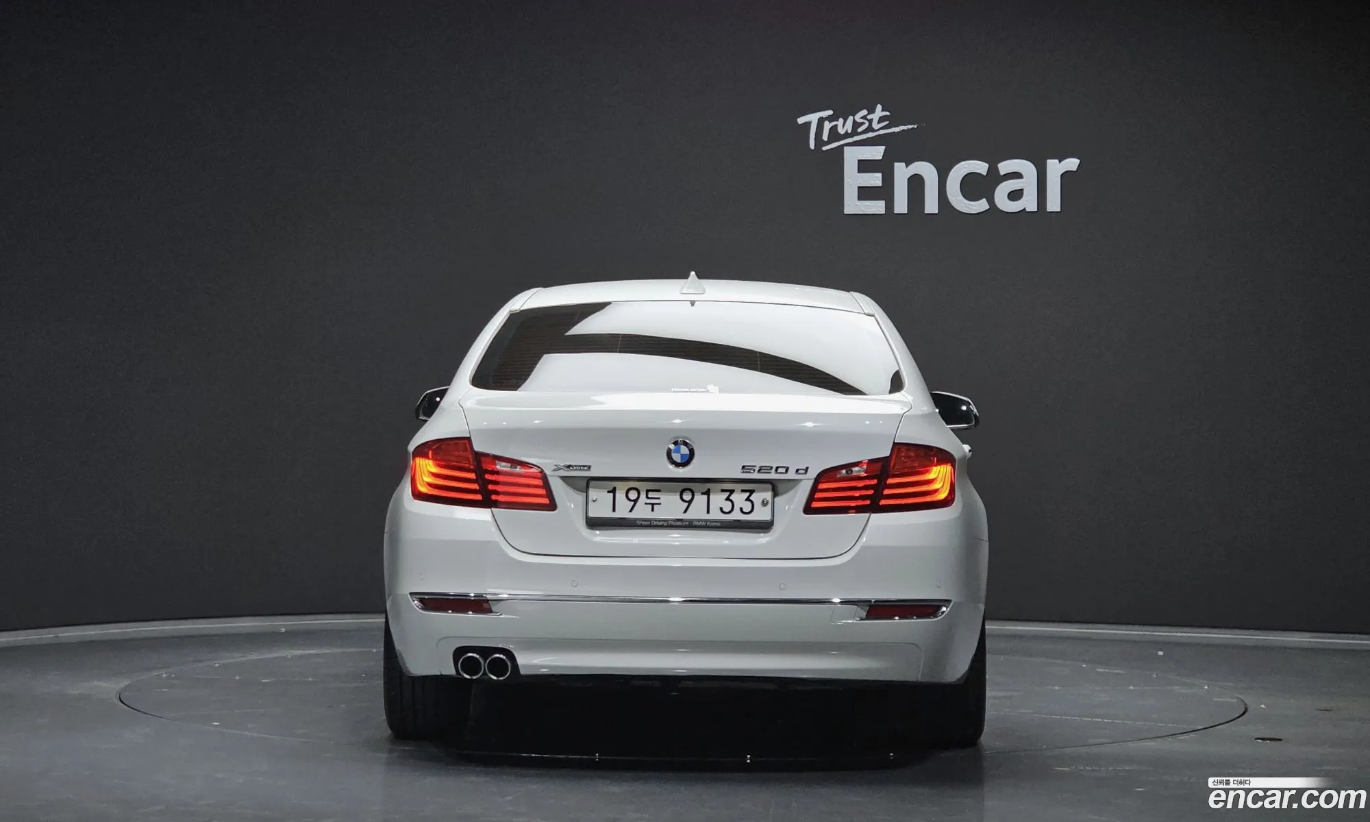 BMW 5Er Vi F10F11F07 520D xDrive Luxury 2015 - фотография 16470469