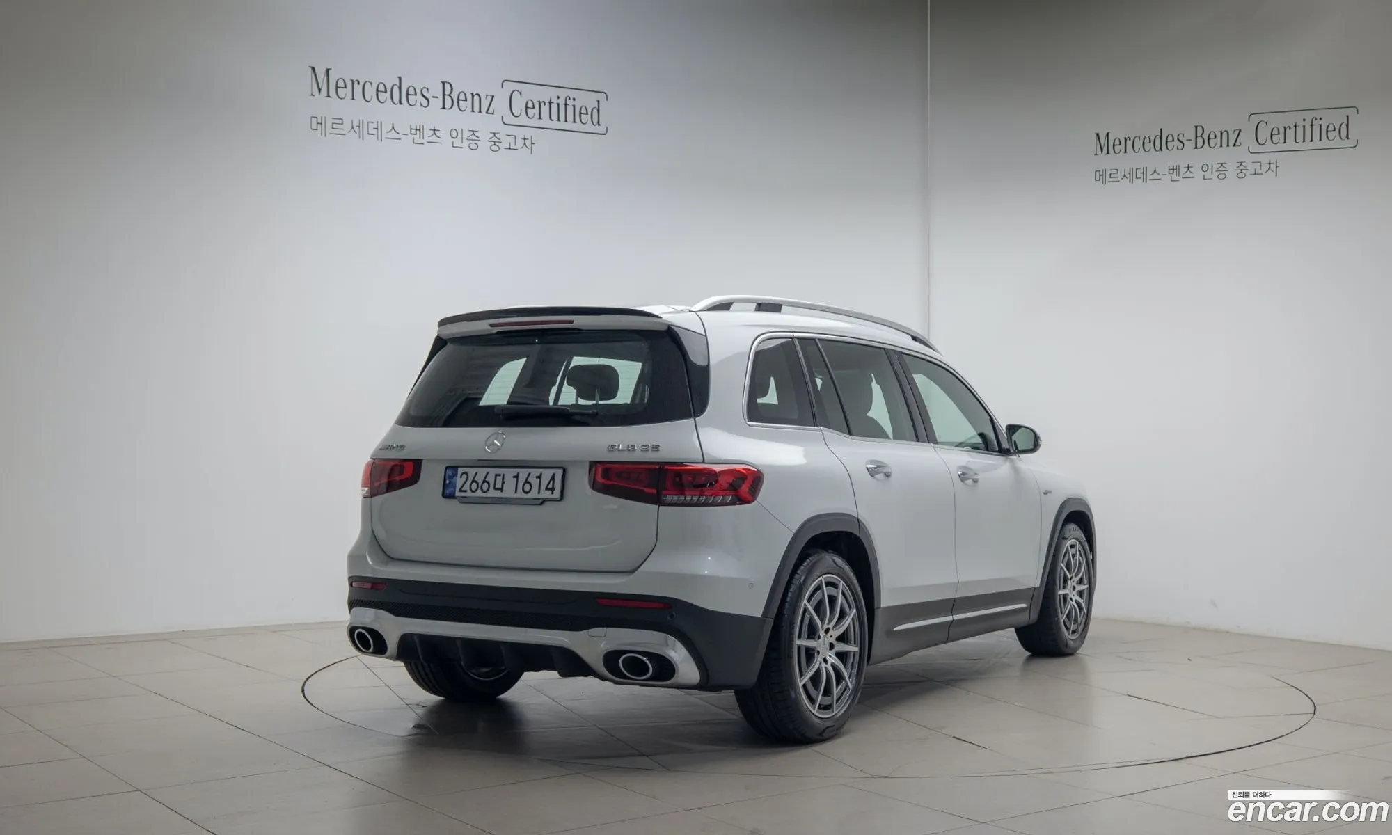 Mercedes-Benz Glb Amg Glb35 4Matic 2023 - фотография 14371843
