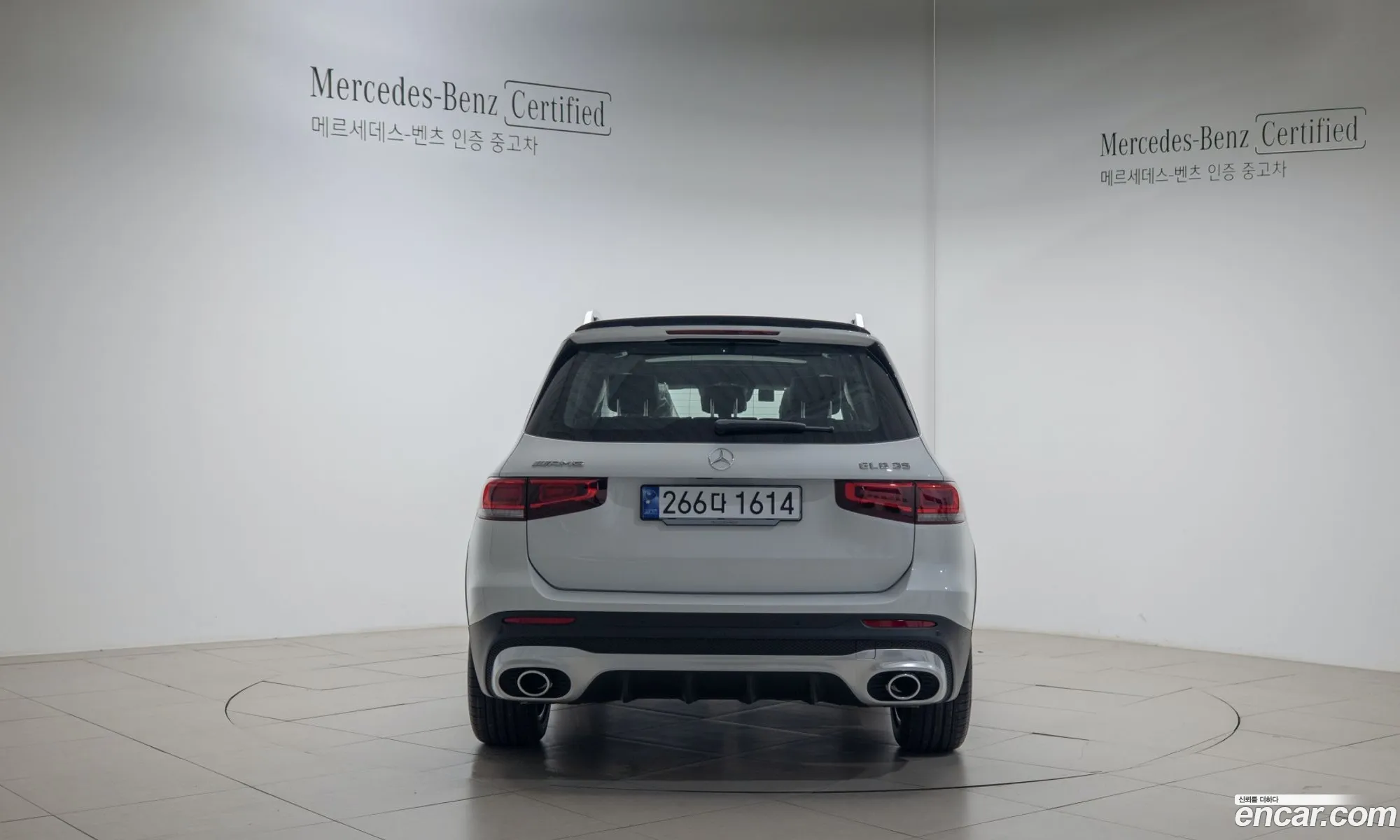 Mercedes-Benz Glb Amg Glb35 4Matic 2023 - фотография 14371845