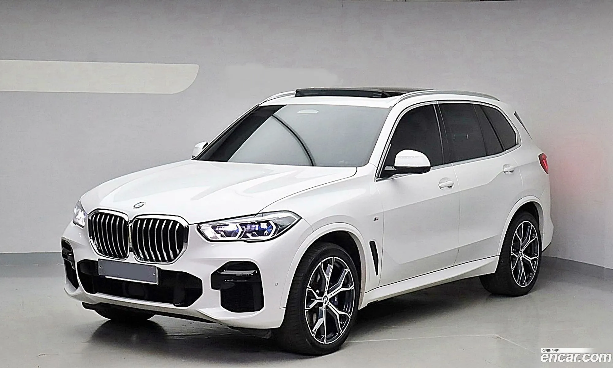 BMW X5 Iv G05 xDrive 40I M Sports 2022 - фотография 17093697
