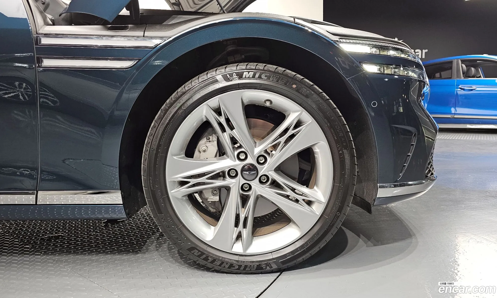 Genesis G90 I Gasoline 35 Turbo Awd 2022 - фотография 349438