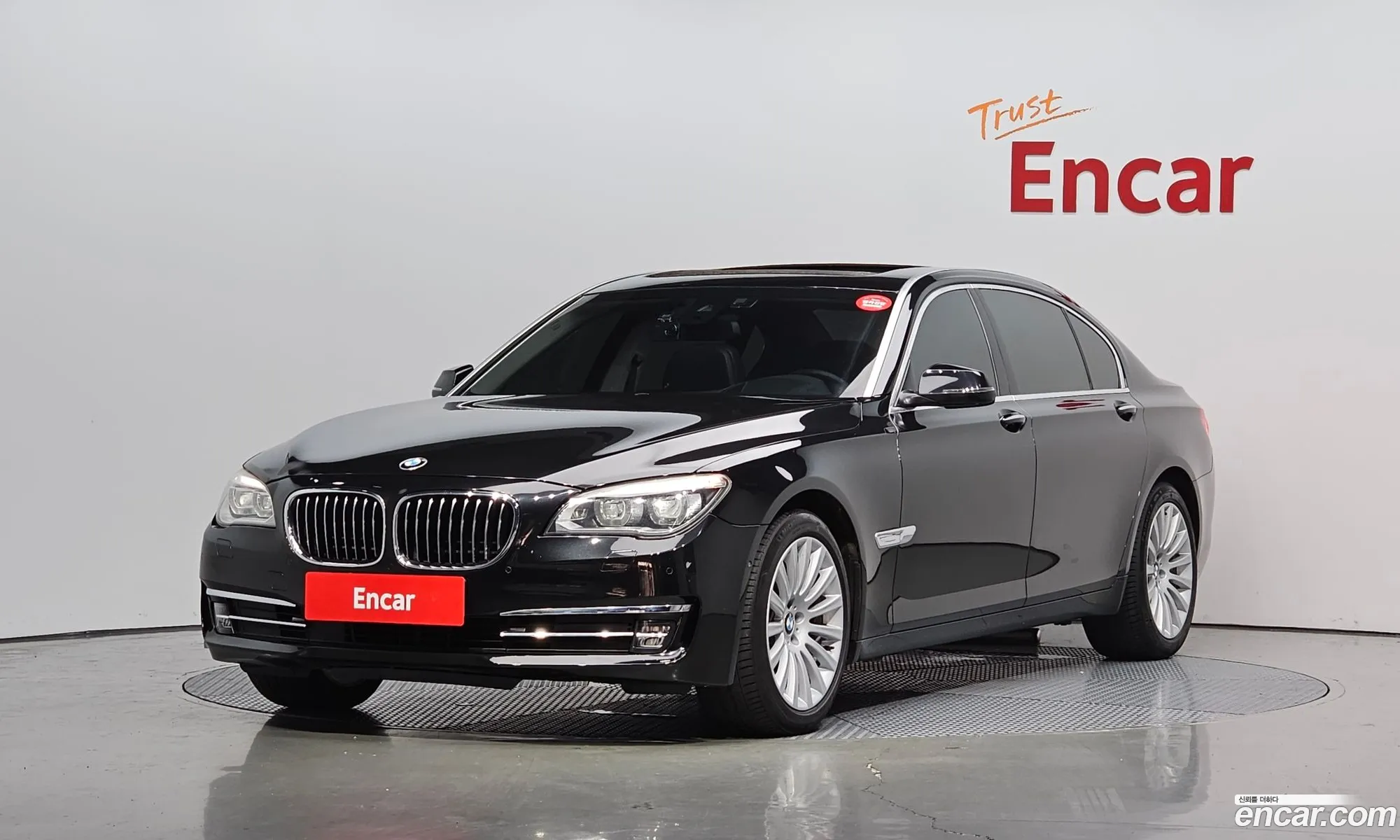 BMW 7Er V F01F02F04 740Li 2014 - фотография 17141694