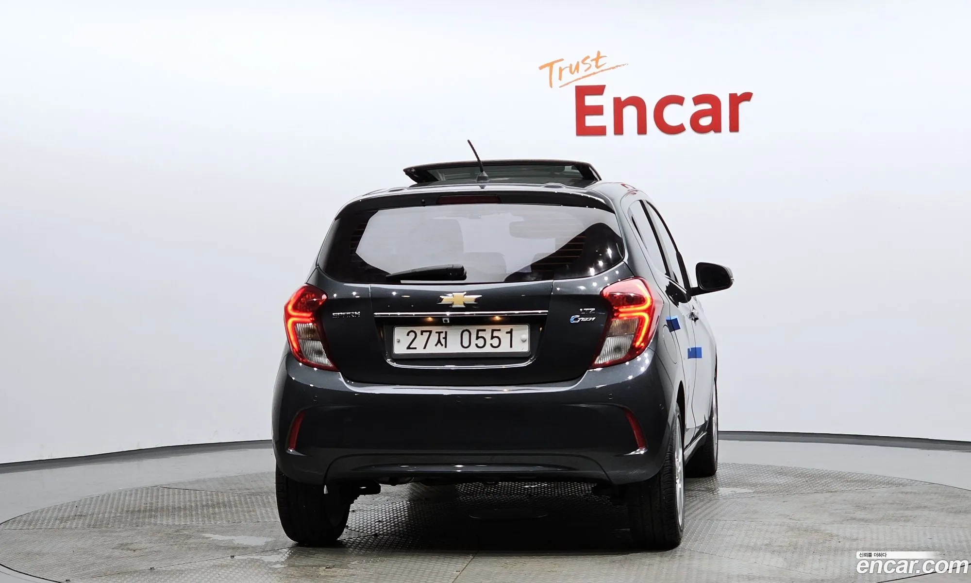 Chevrolet Spark Iv Ltz 2016 - фотография 8044678