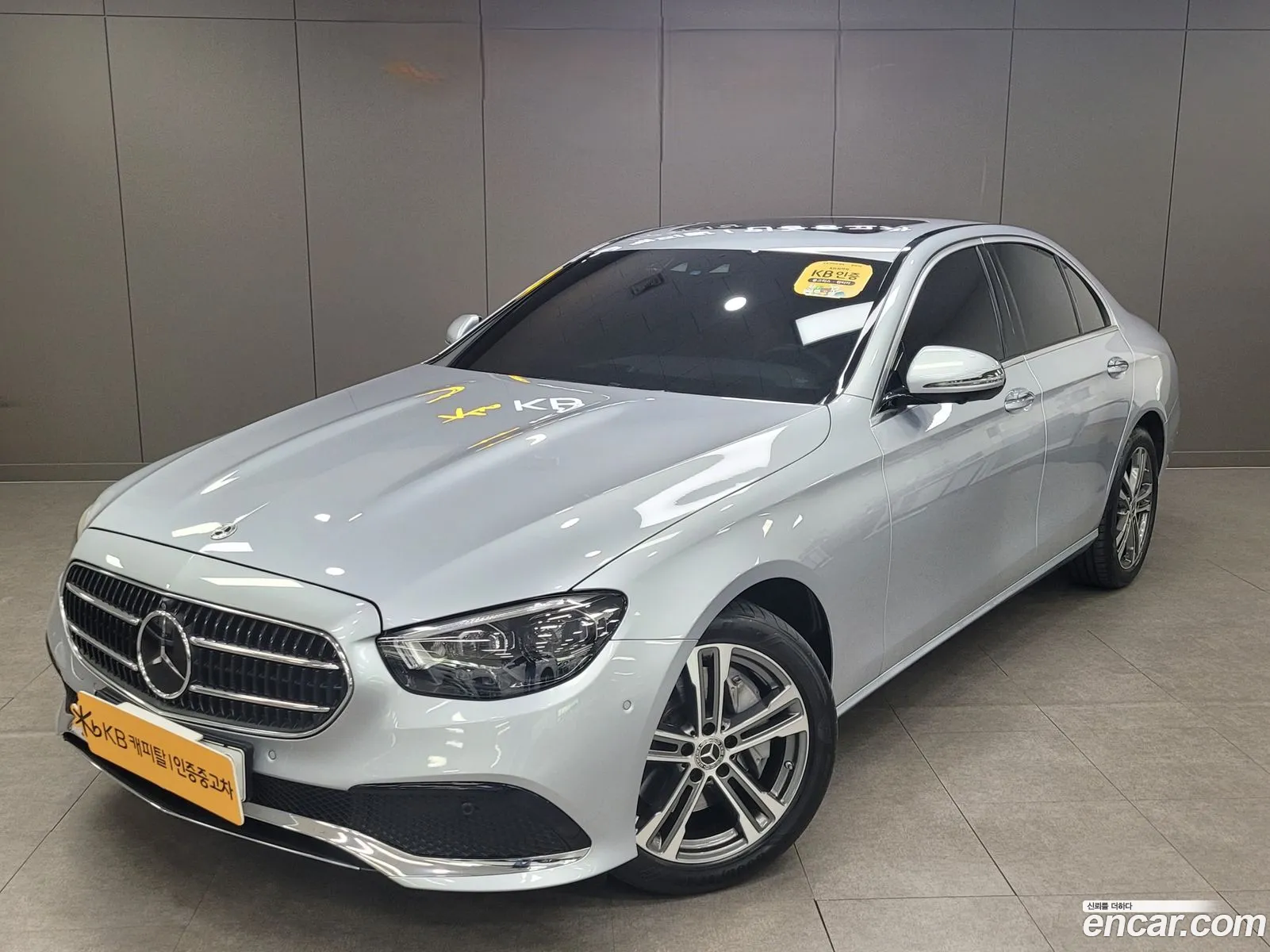 Mercedes-Benz E-Klasse V W213 S213 C238 E350 4Matic Avantgarde 2022 - фотография 14371927