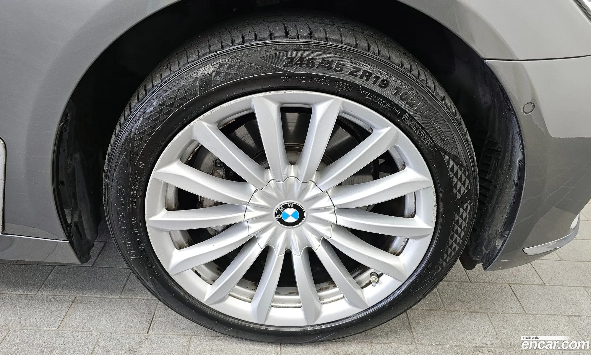 BMW 7Er Vi G11G12 730D xDrive Individual 2016 - фотография 19814631
