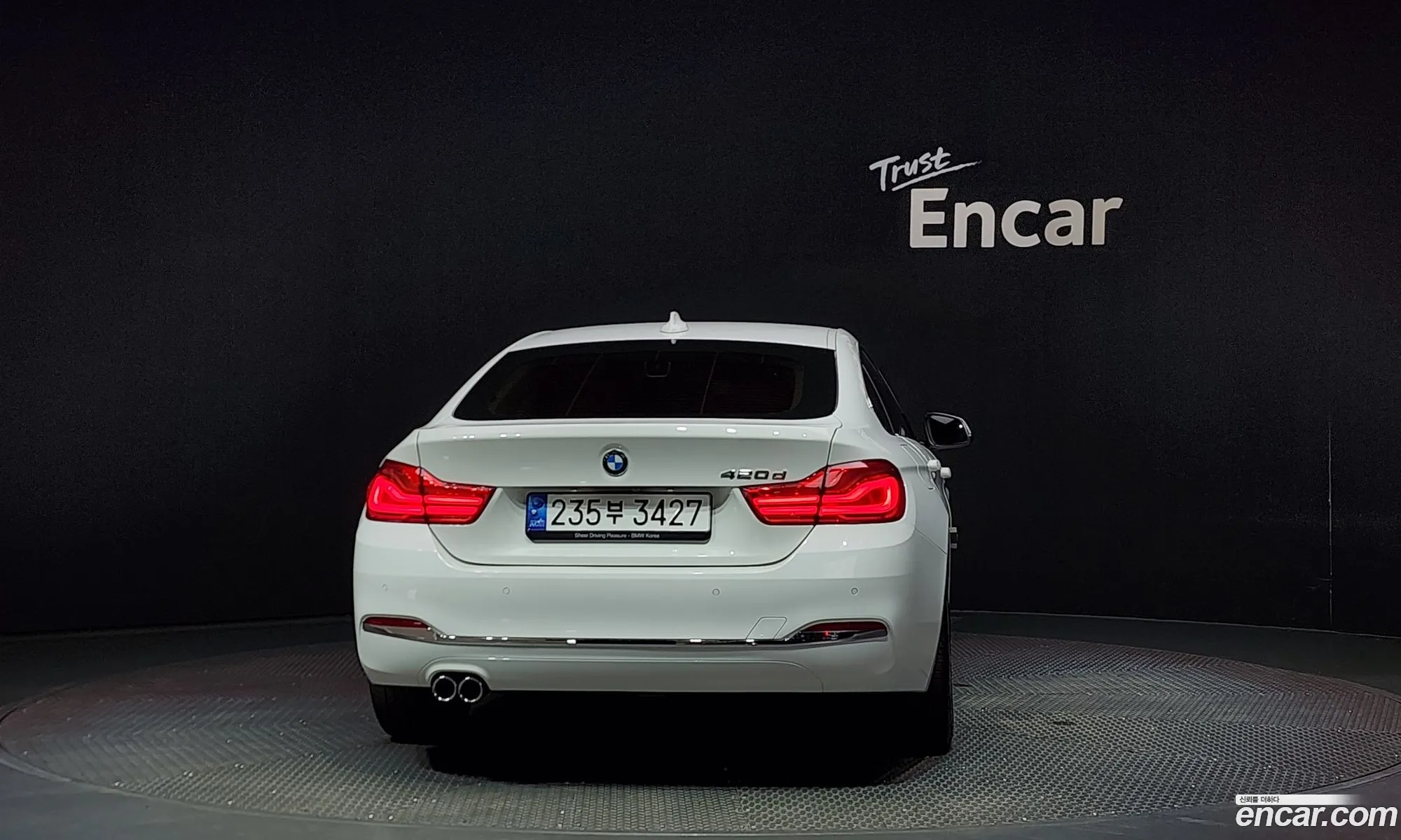 BMW 4Er F32F33F36 420D Luxury Gran Coupe 2018 - фотография 17131445