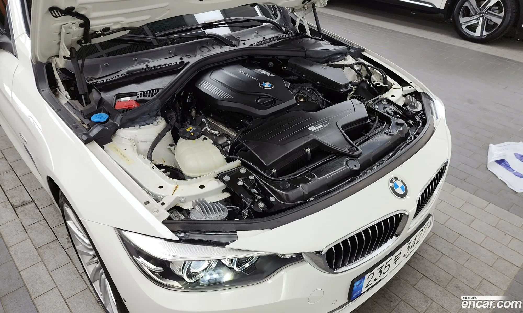 BMW 4Er F32F33F36 420D Luxury Gran Coupe 2018 - фотография 17131447