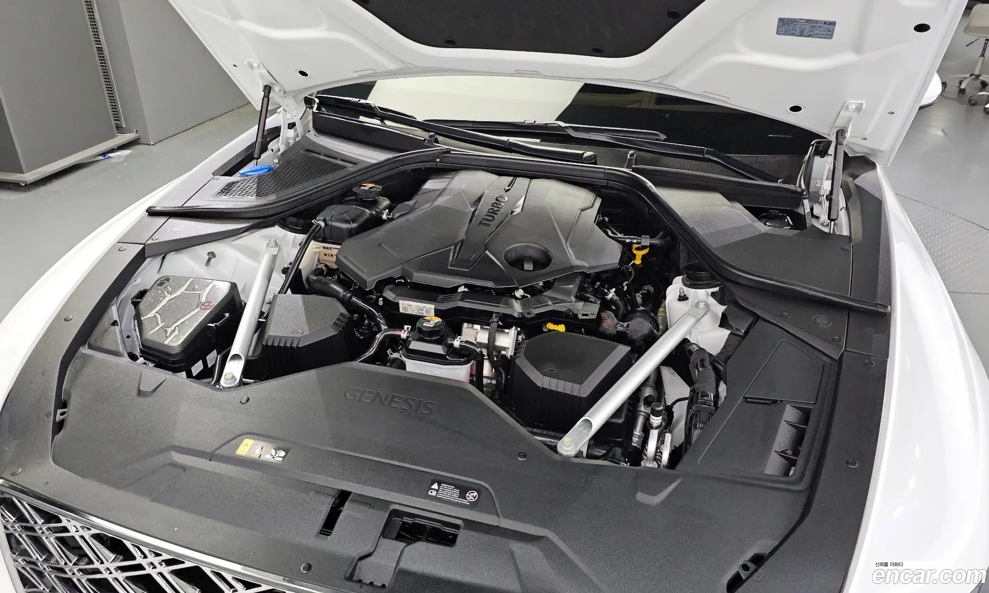 Genesis G80 Gasoline 35 Turbo Awd 2025 - фотография 376593