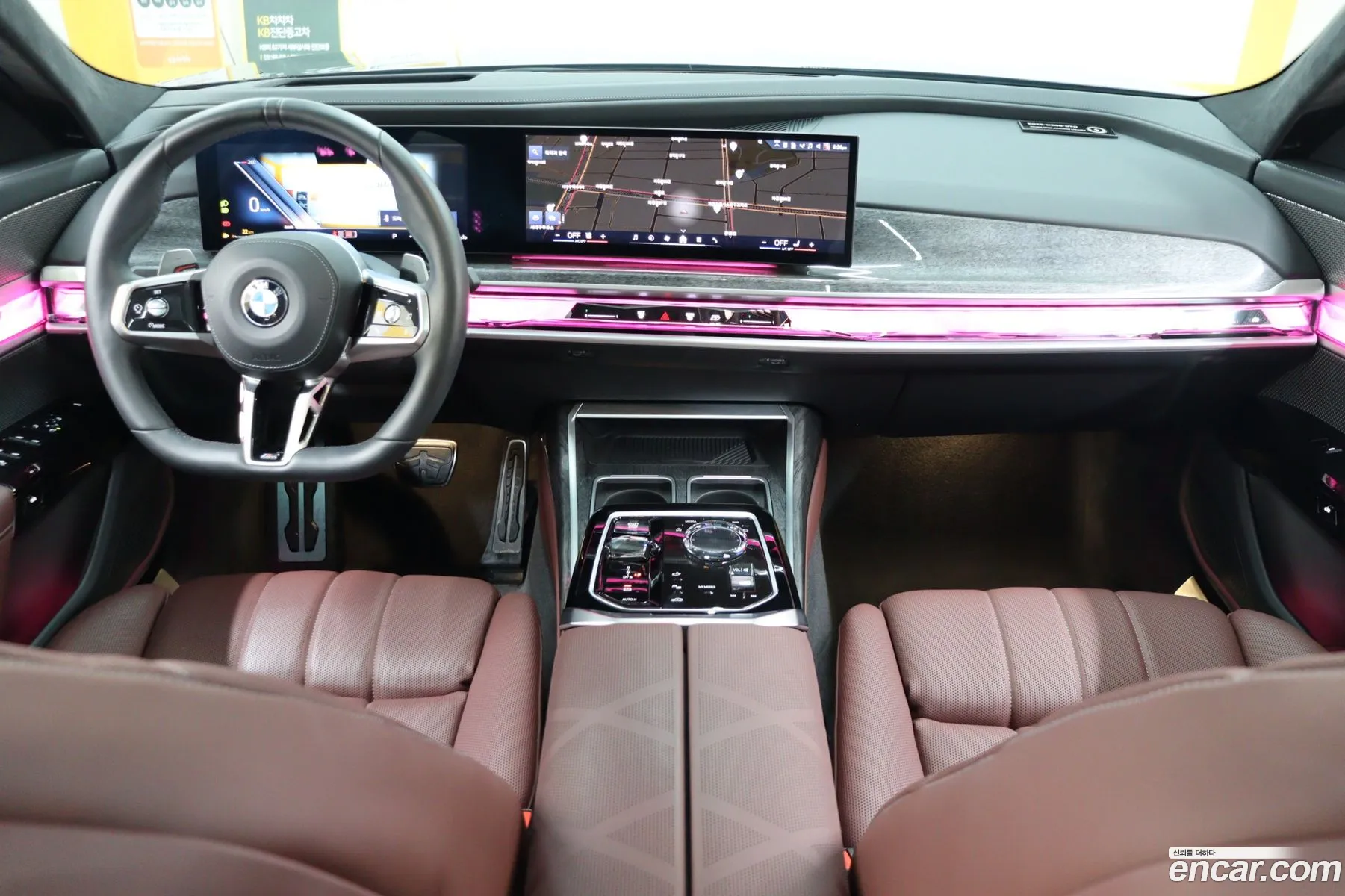 BMW 7Er 740I Sdrive M Sports 2023 - фотография 17093737