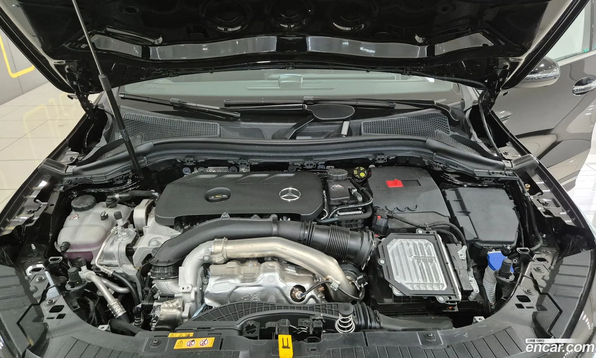 Mercedes-Benz Gla-Klasse Gla250 4Matic 2024 - фотография 18936993