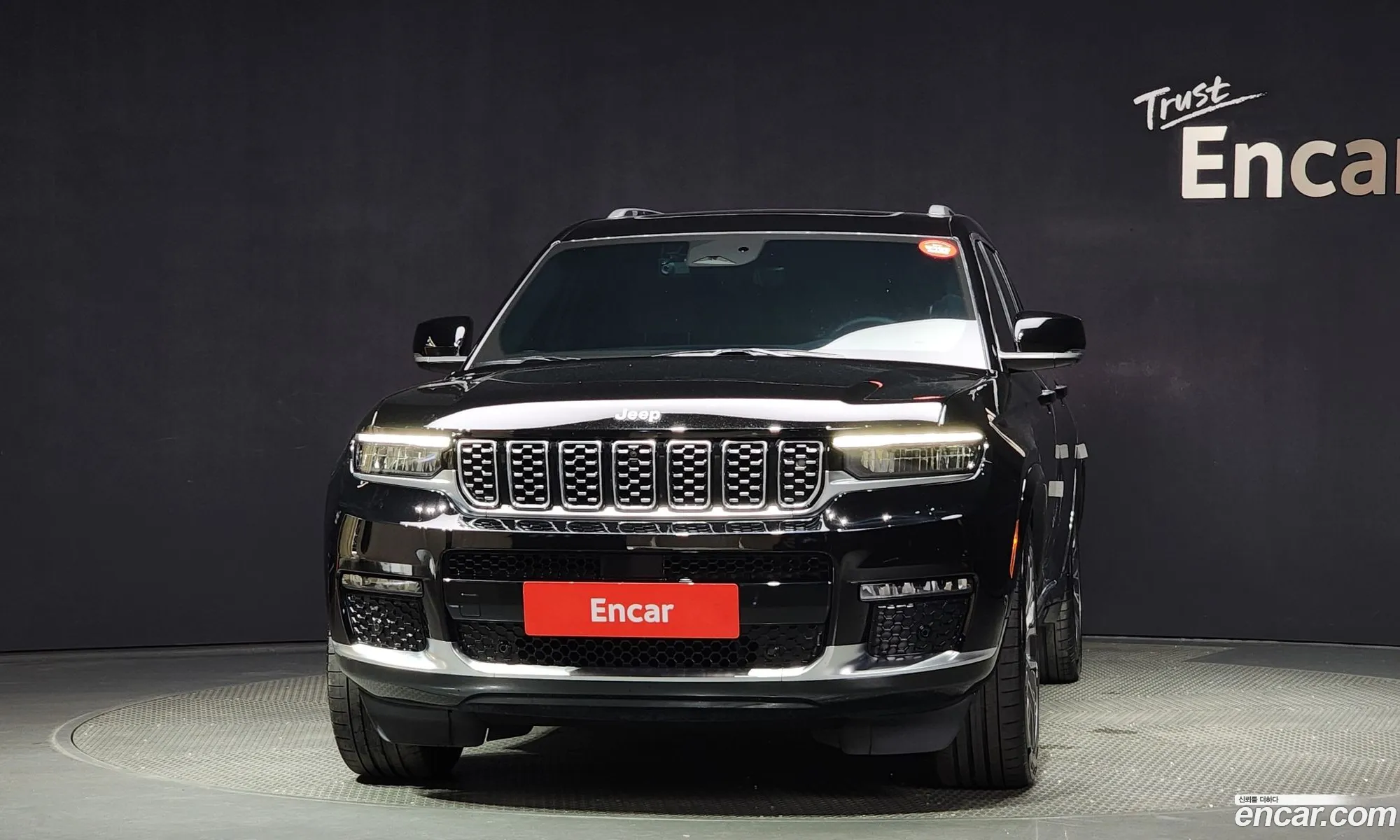 Jeep Cherokee L 36 Summit Reserve 2023 - фотография 6527094