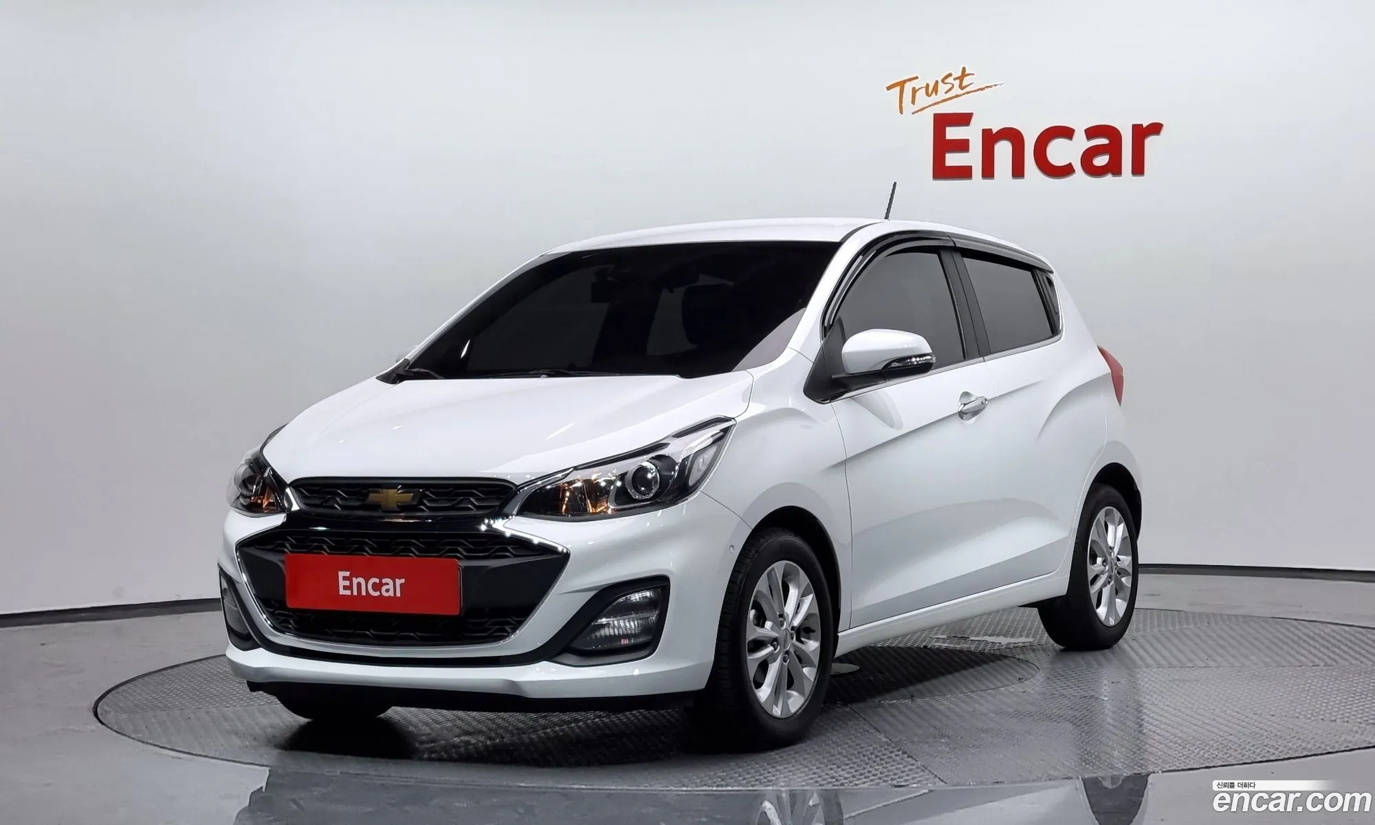 Chevrolet Spark Iv Premier 2019 - фотография 8014018