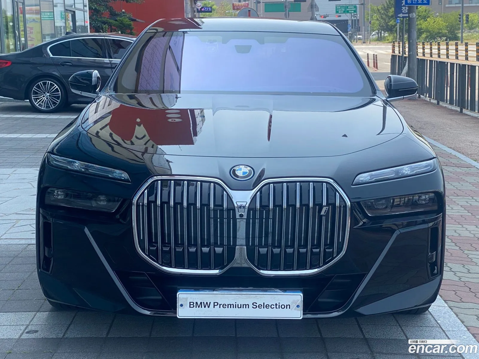 BMW I7 Edrive 50 M Sports 2024 - фотография 17191805