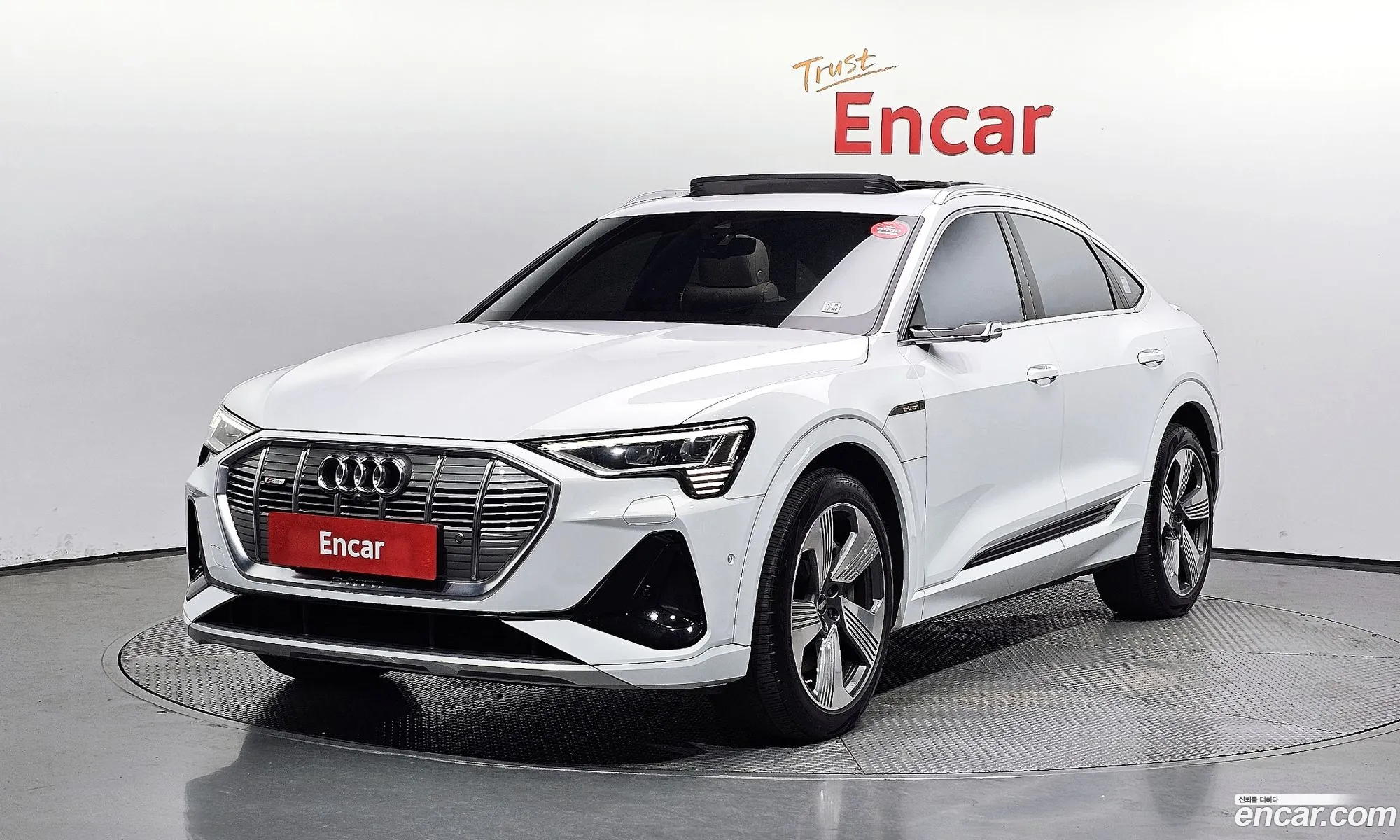 Audi E-Tron I 55 Quattro Sportback 2021 - фотография 678087