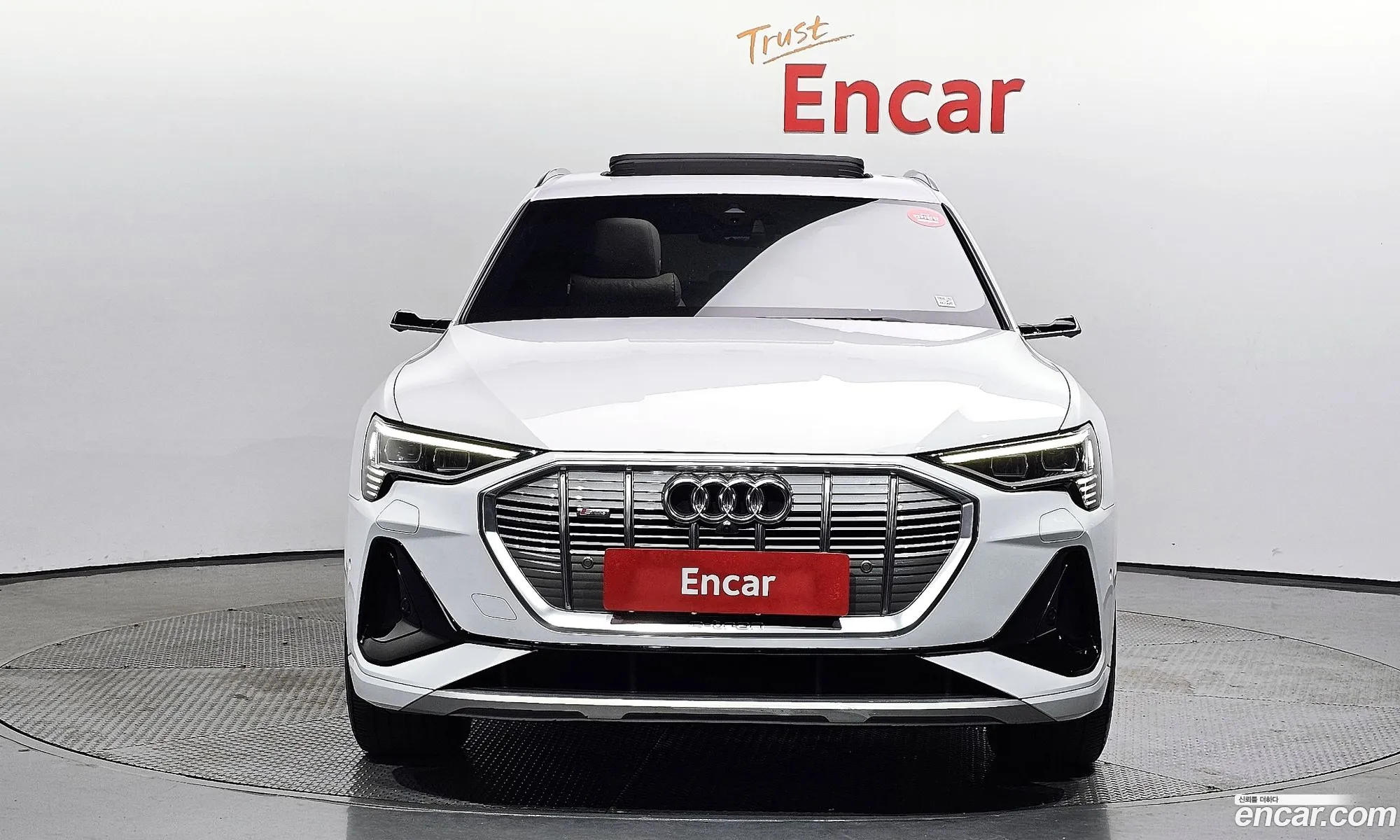Audi E-Tron I 55 Quattro Sportback 2021 - фотография 678089