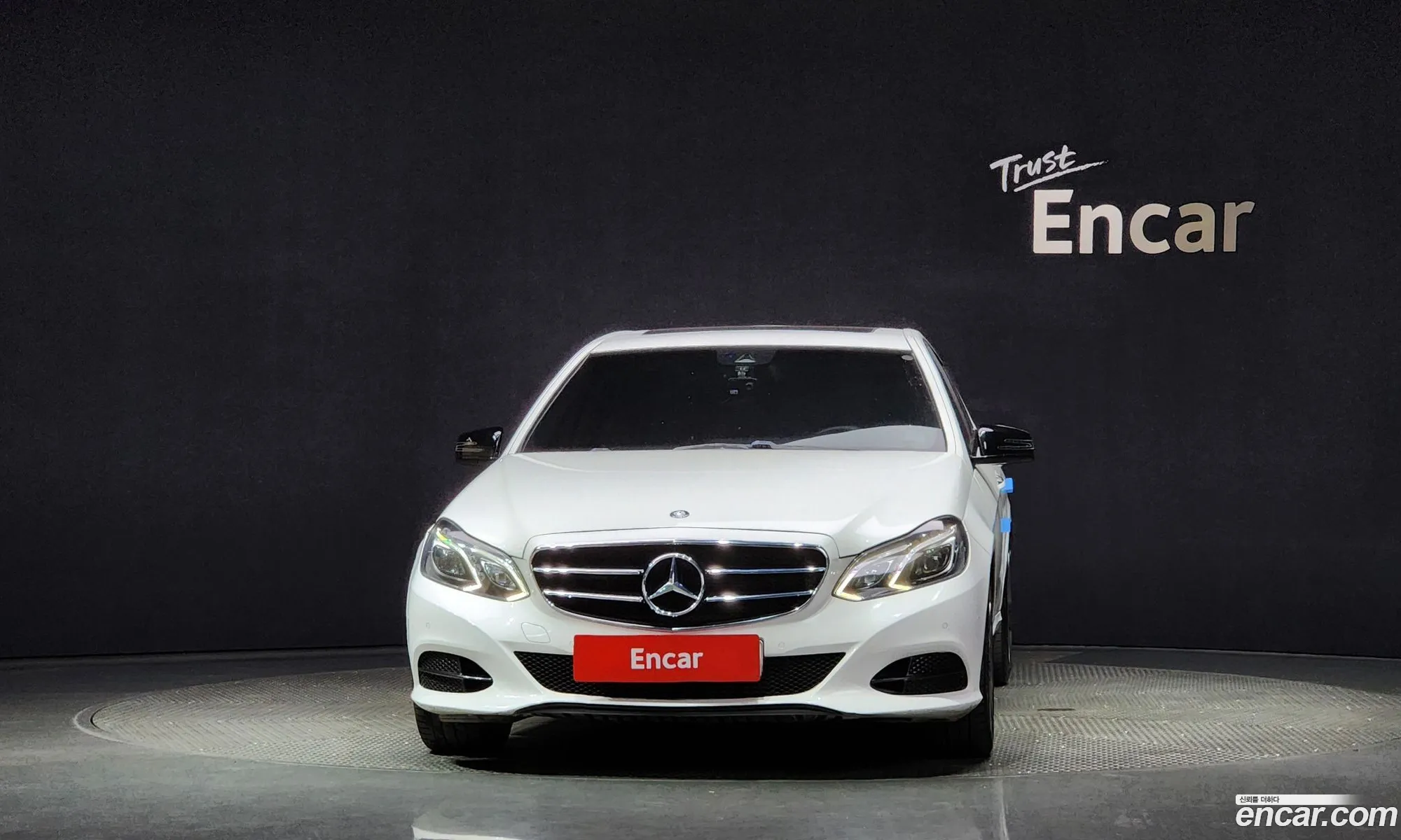 Mercedes-Benz E-Klasse E220 Bluetec Avant Garde Sports 2016 - фотография 14491335