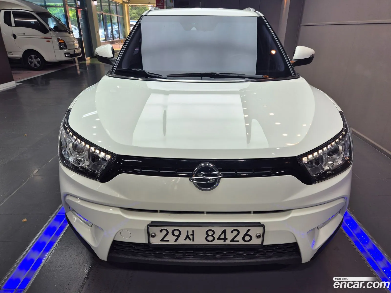 Kg Mobility Ssangyong Tivoli Lx 2Wd - фотография 19884713