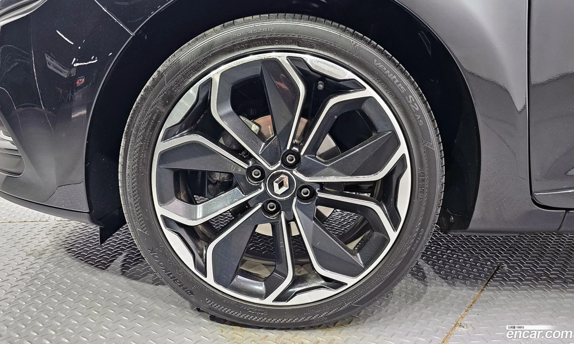 Renault Samsung Clio Intense 2018 - фотография 2697835